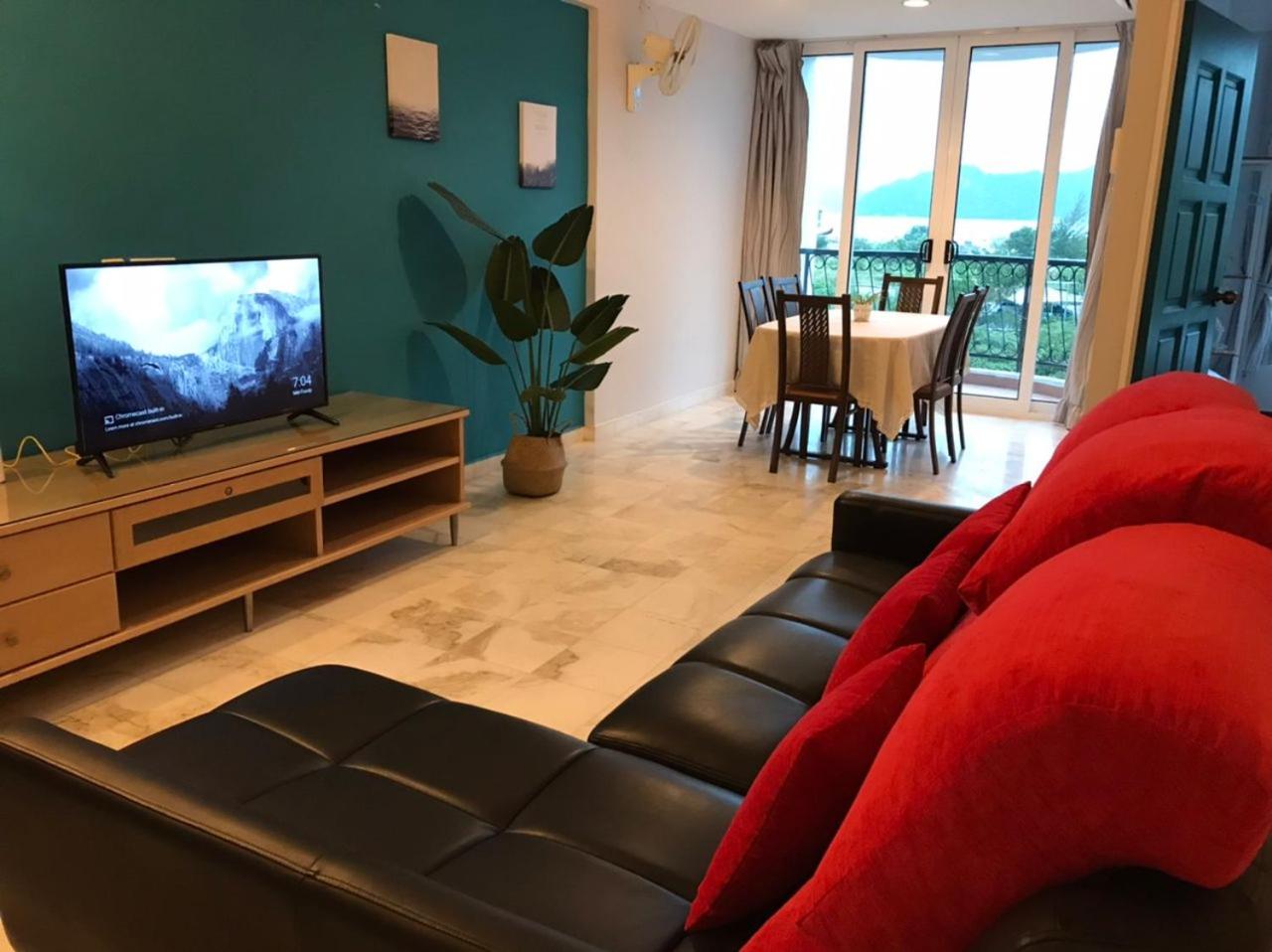Blue Andaman Seaview Families Suite Apartment photo 8