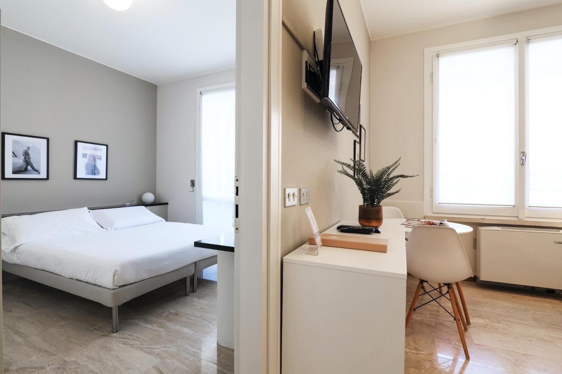 hotel room