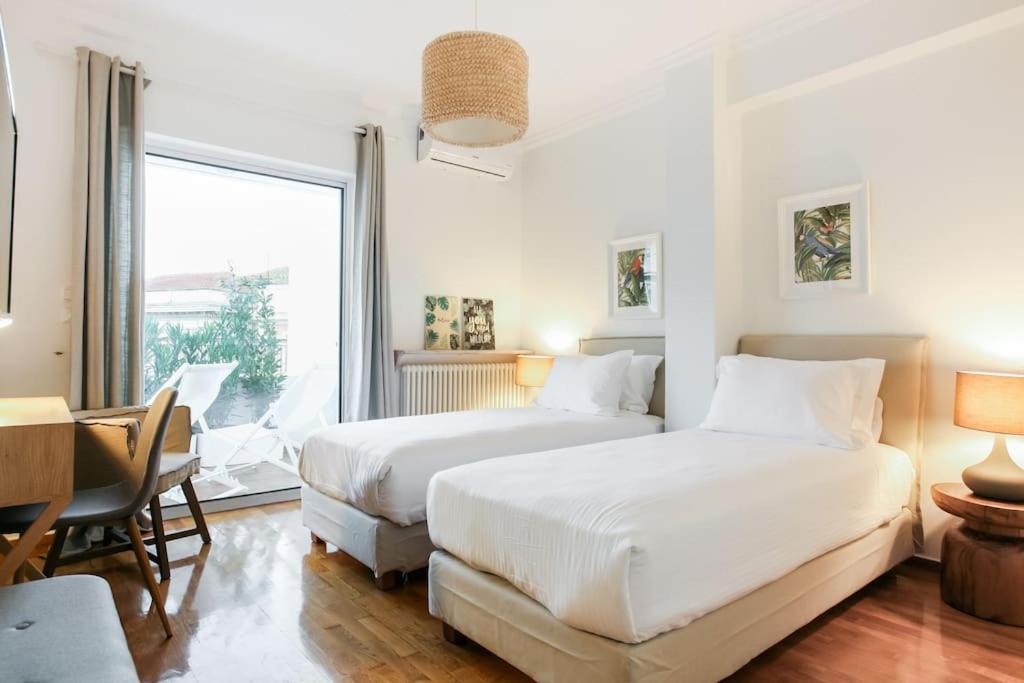 Acropolis Veranda Residence