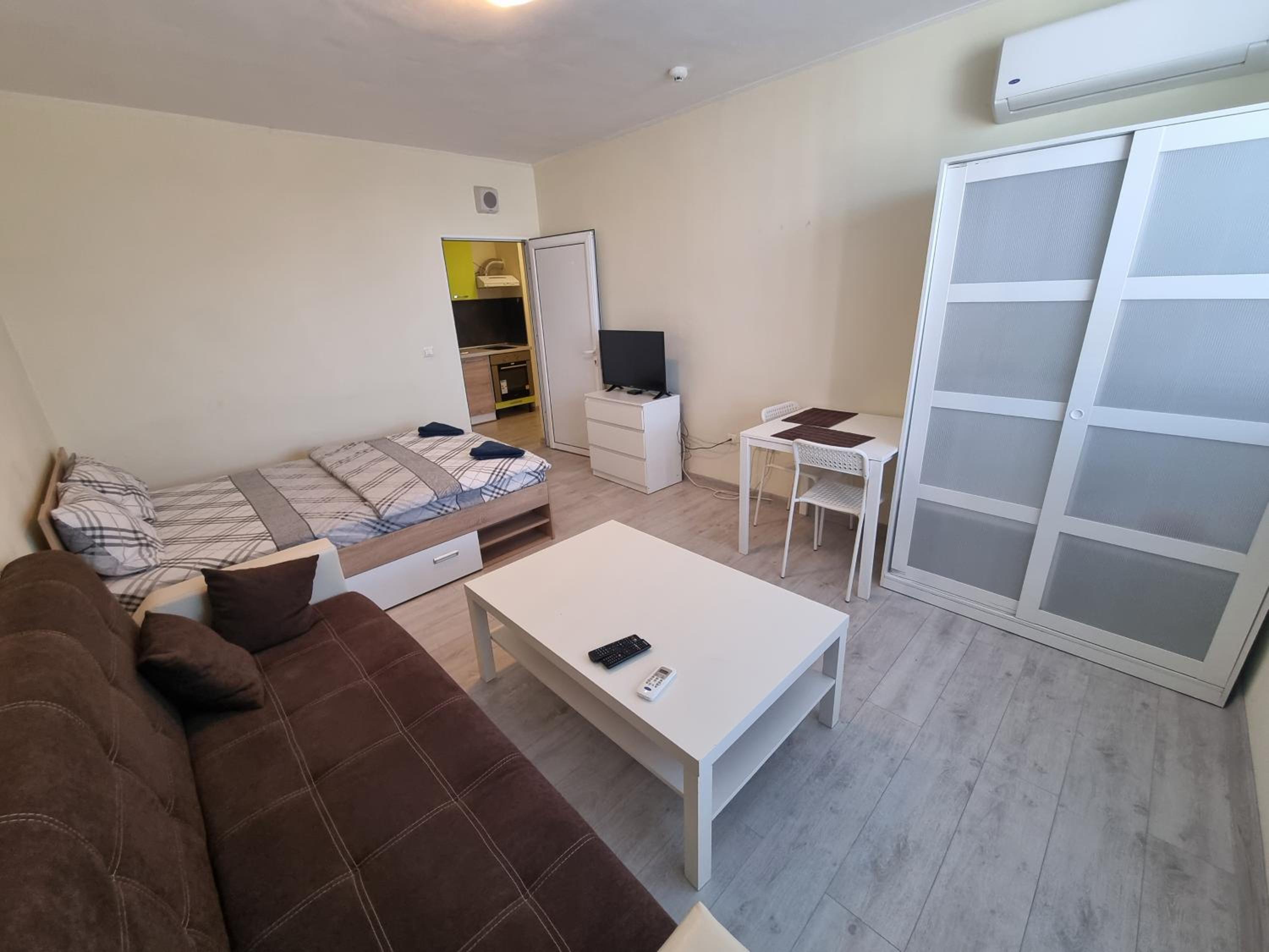 luxury apartment 274