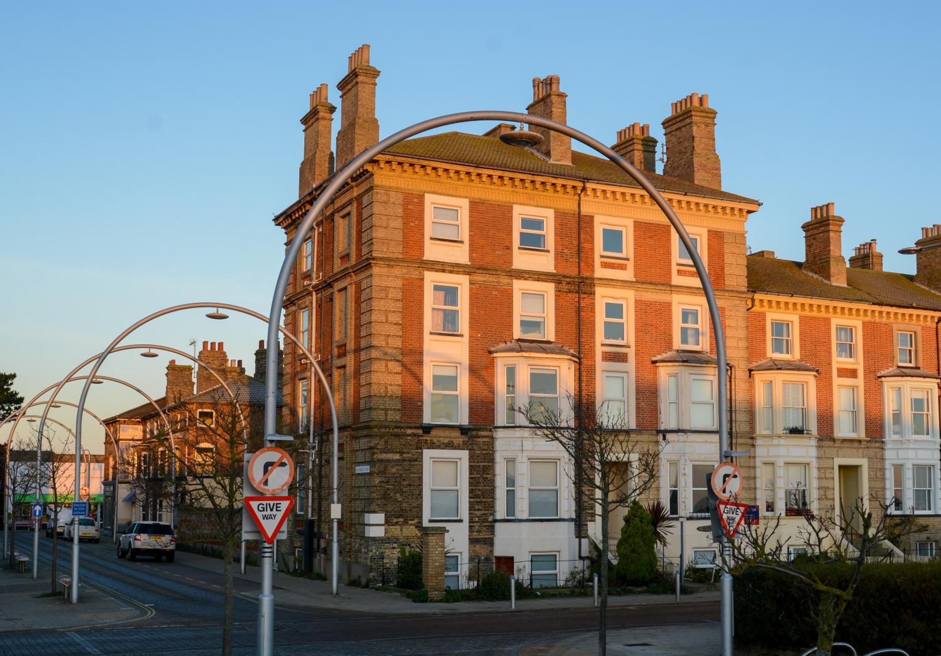 Sea Views Stunning 2 Bedroom Apartment # view 2