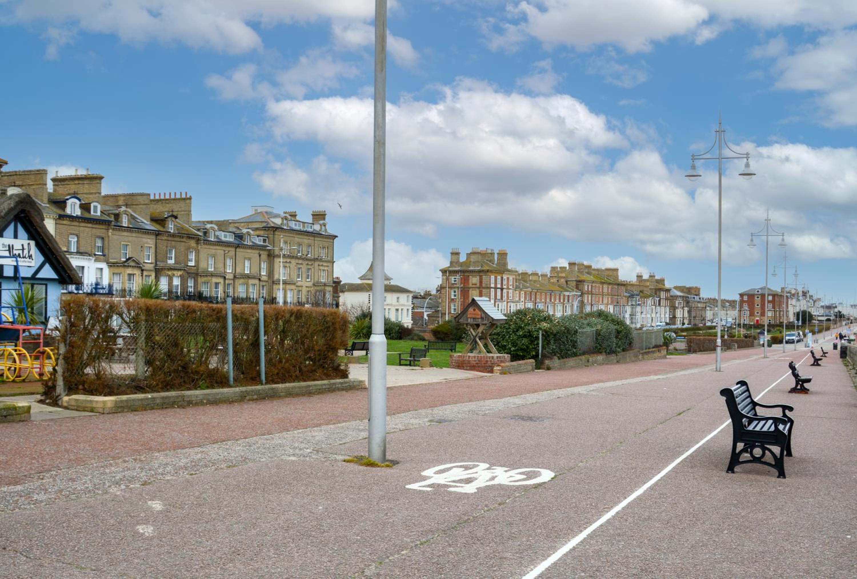 Sea Views Stunning 2 Bedroom Apartment # view 3