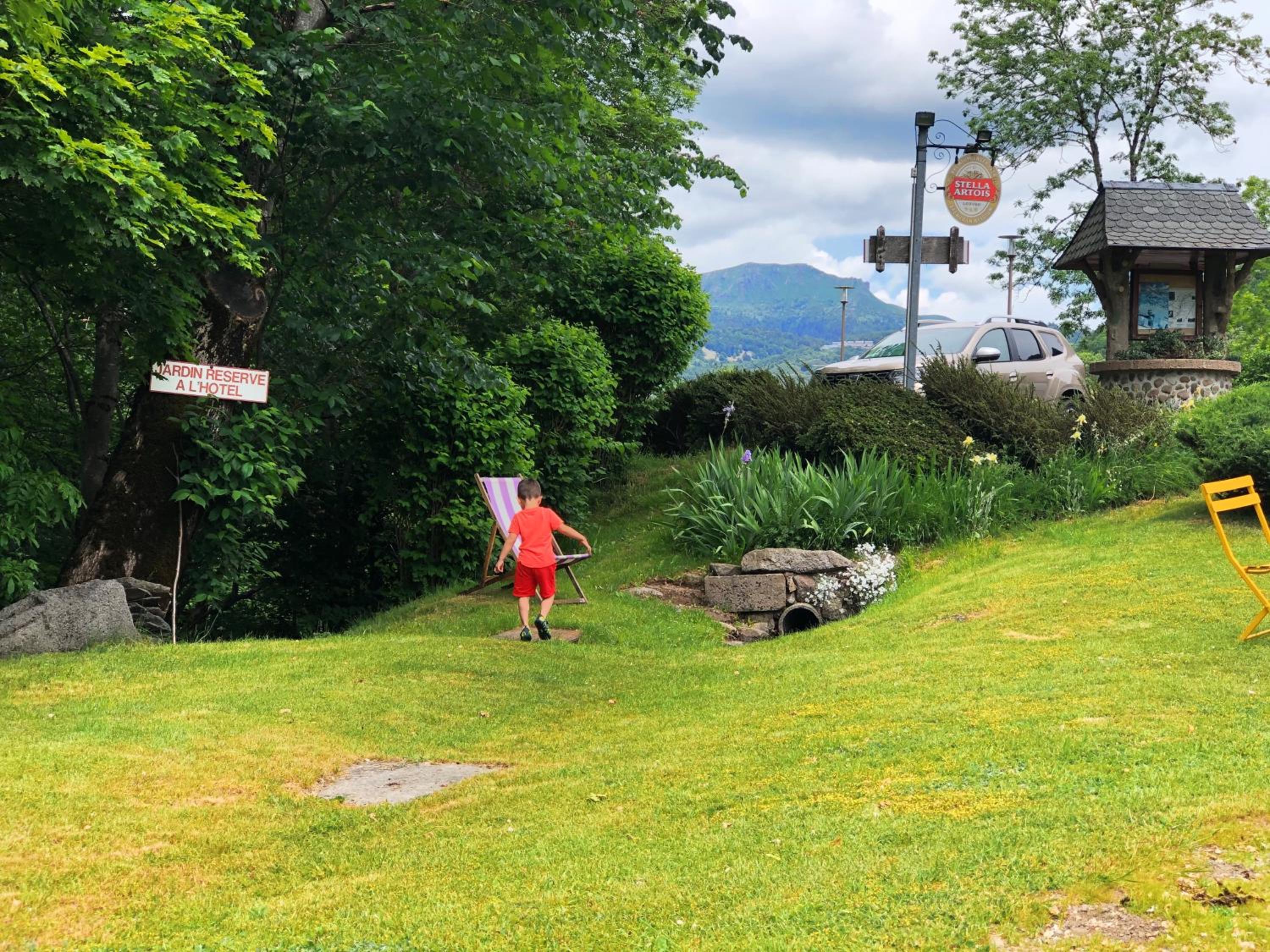 children's play area