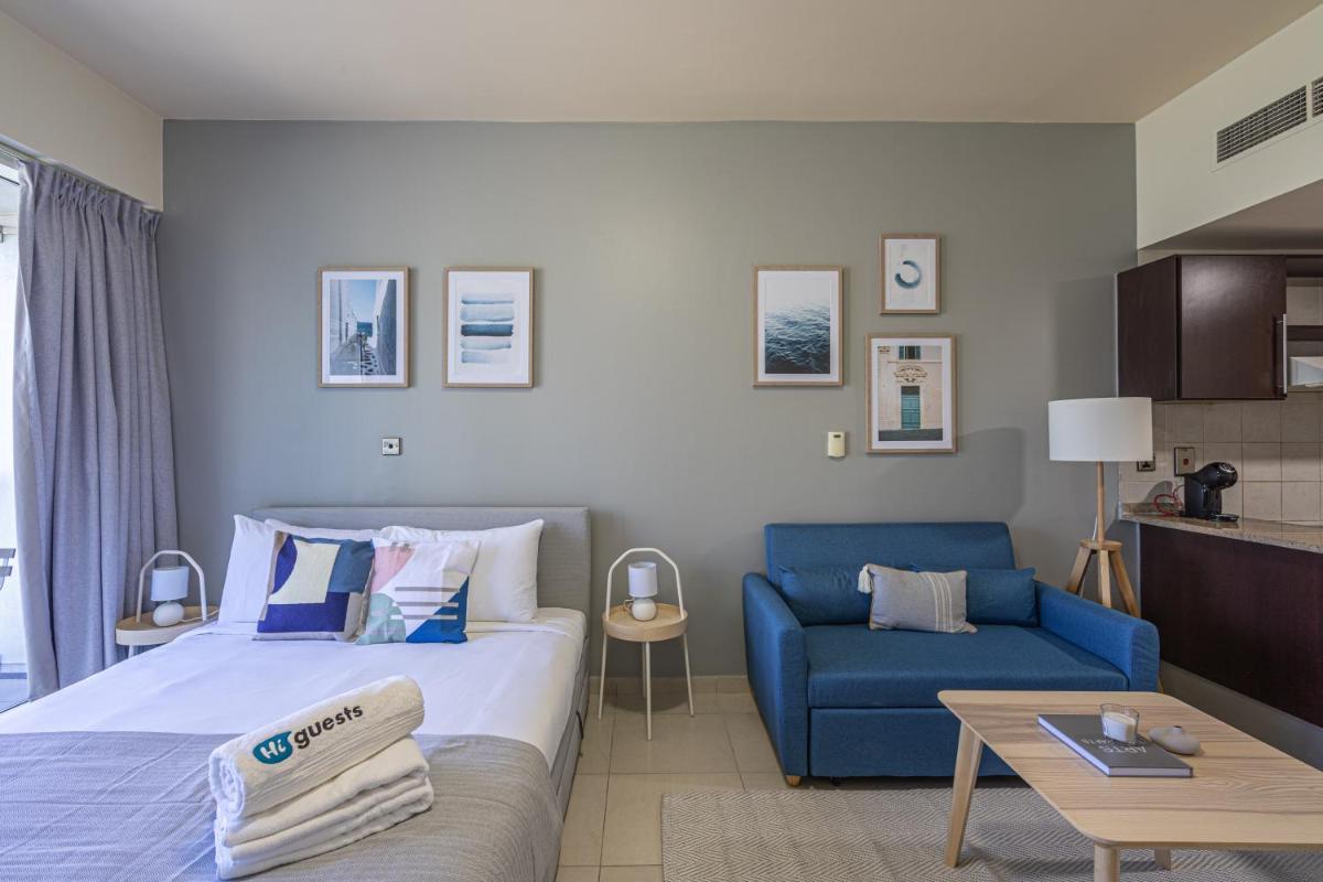 HiGuests - Modern Studio with Incredible City Skyline View