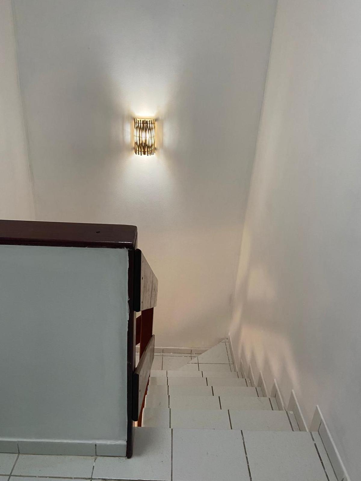 Duplex em condomínio no Barra Mar