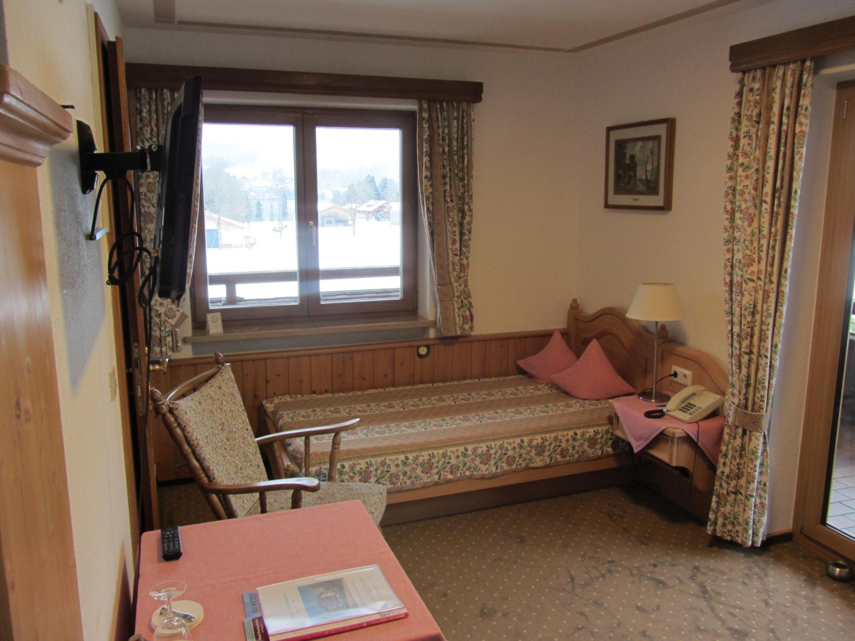 Hotel-Pension-Ostler