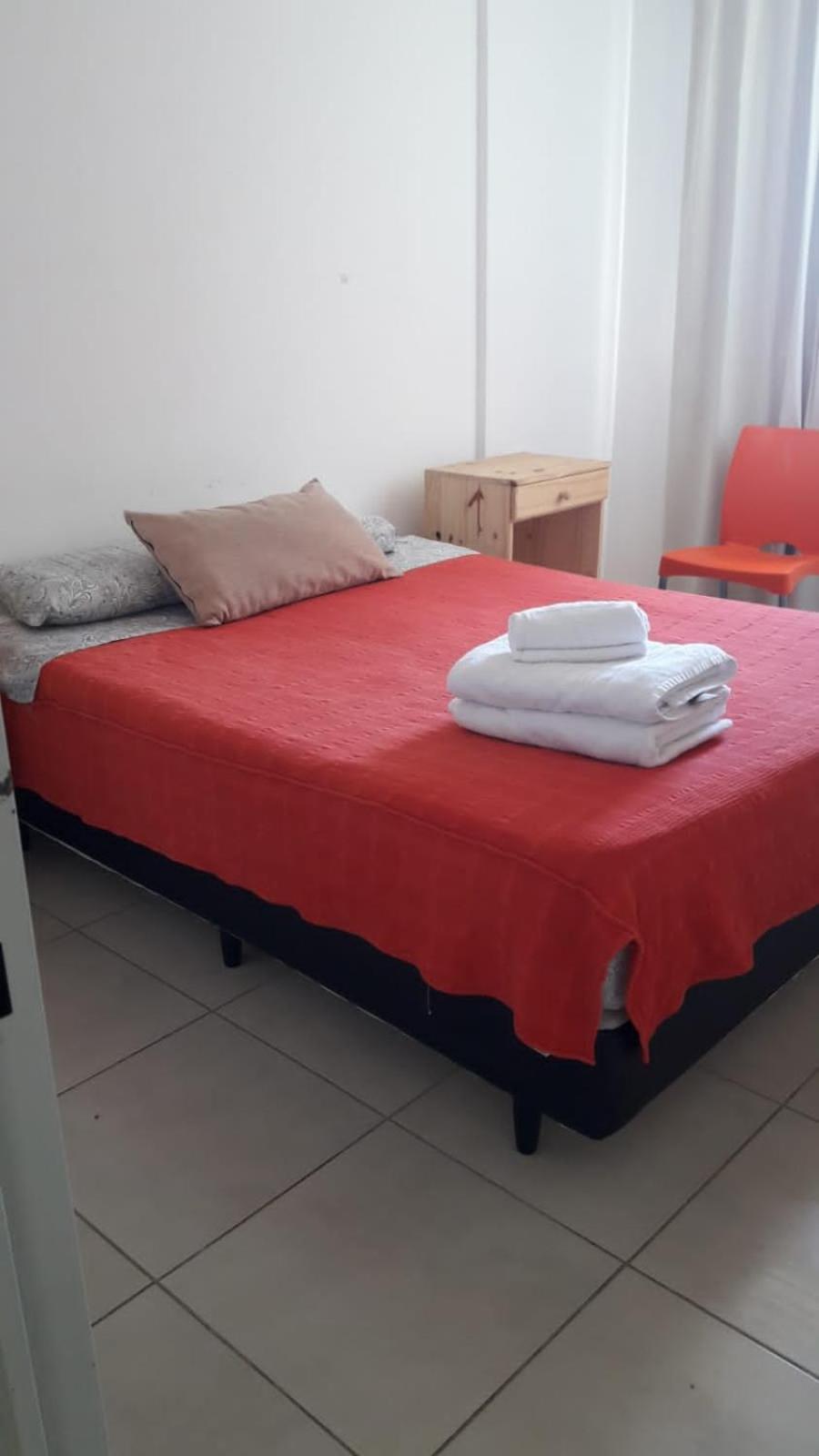 Departamento en zona centro con vista al parque