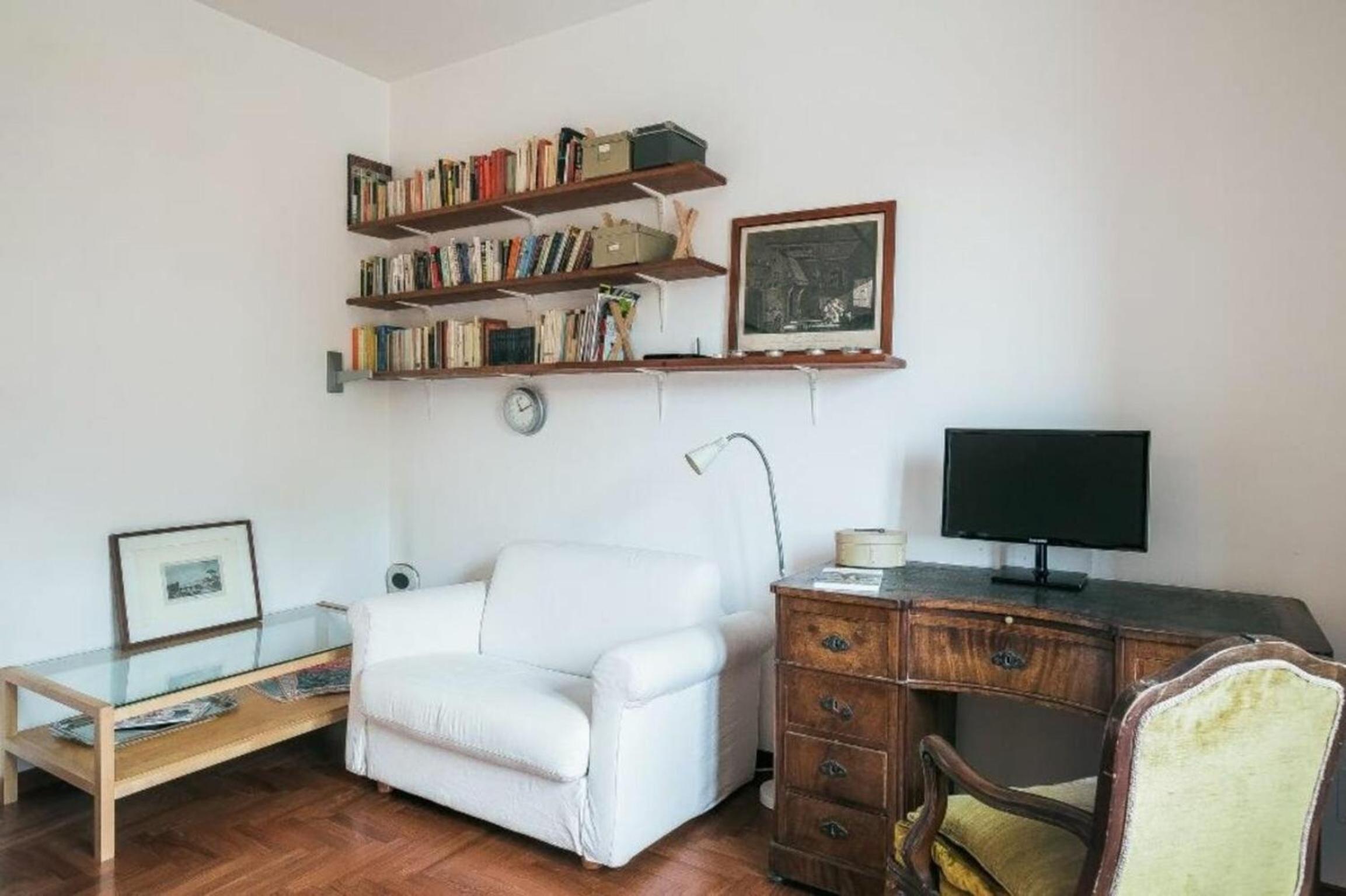 Regina Margherita — Rome photo 3