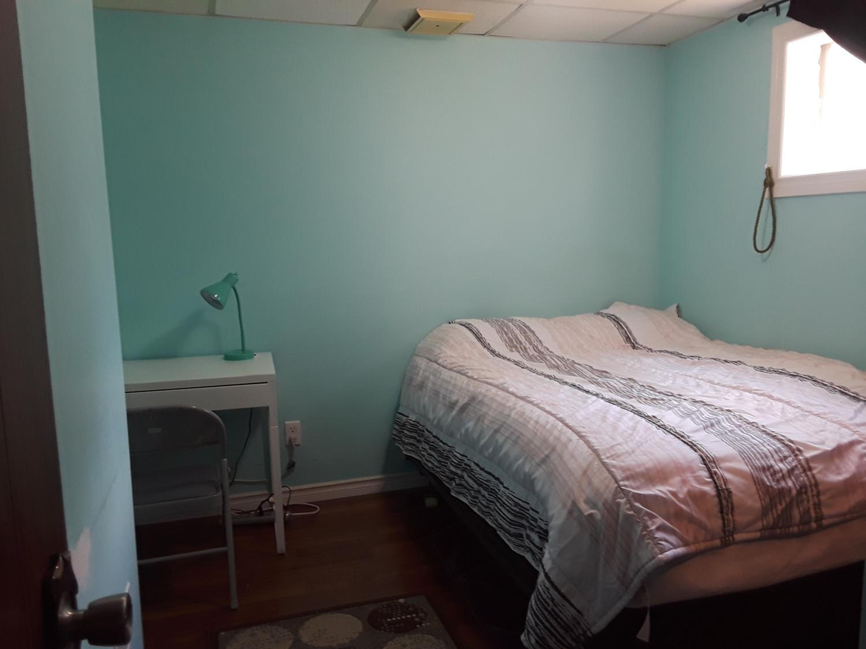 Private Room near Airport