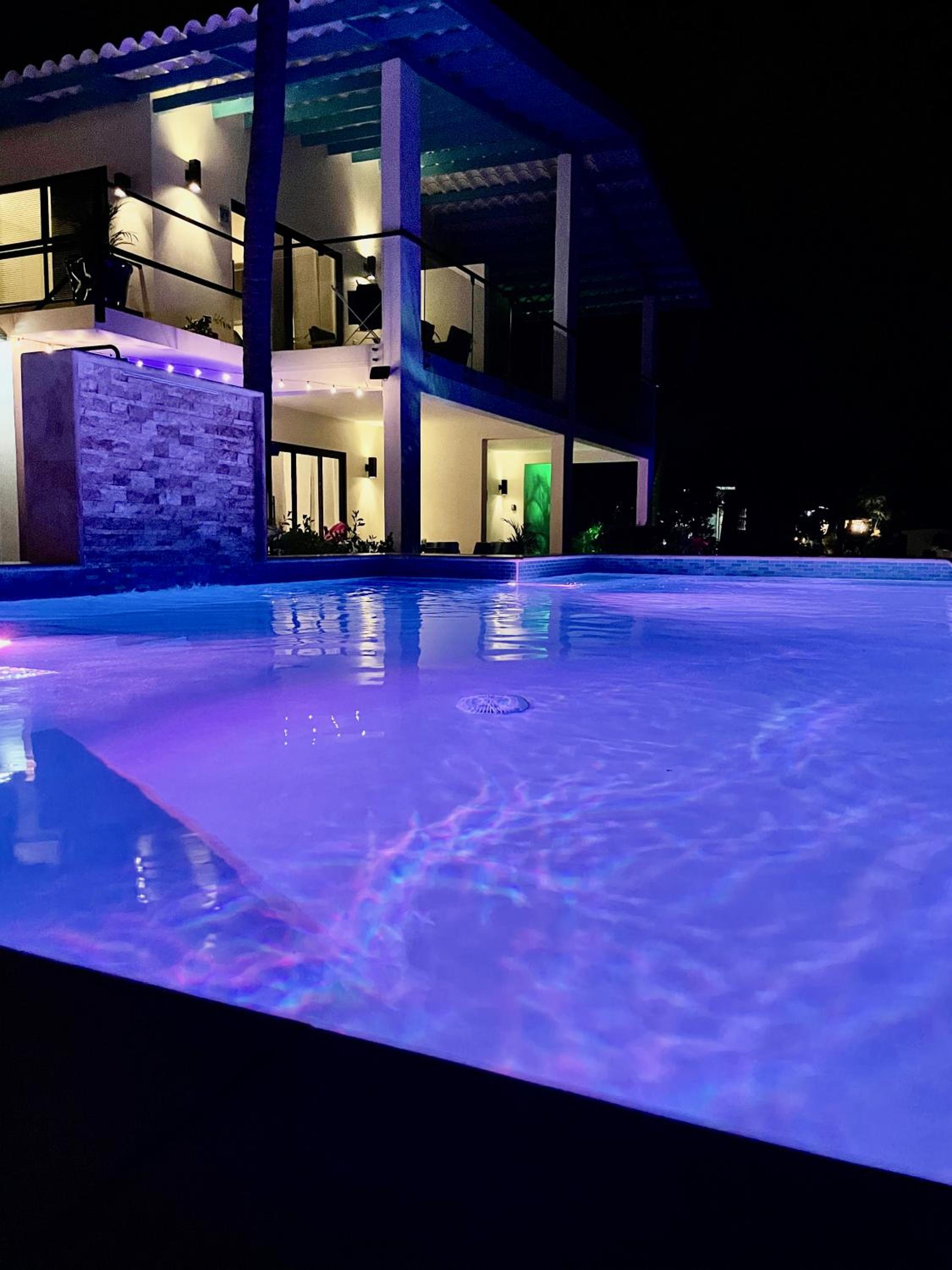 Vistalmar Ocean Suites
