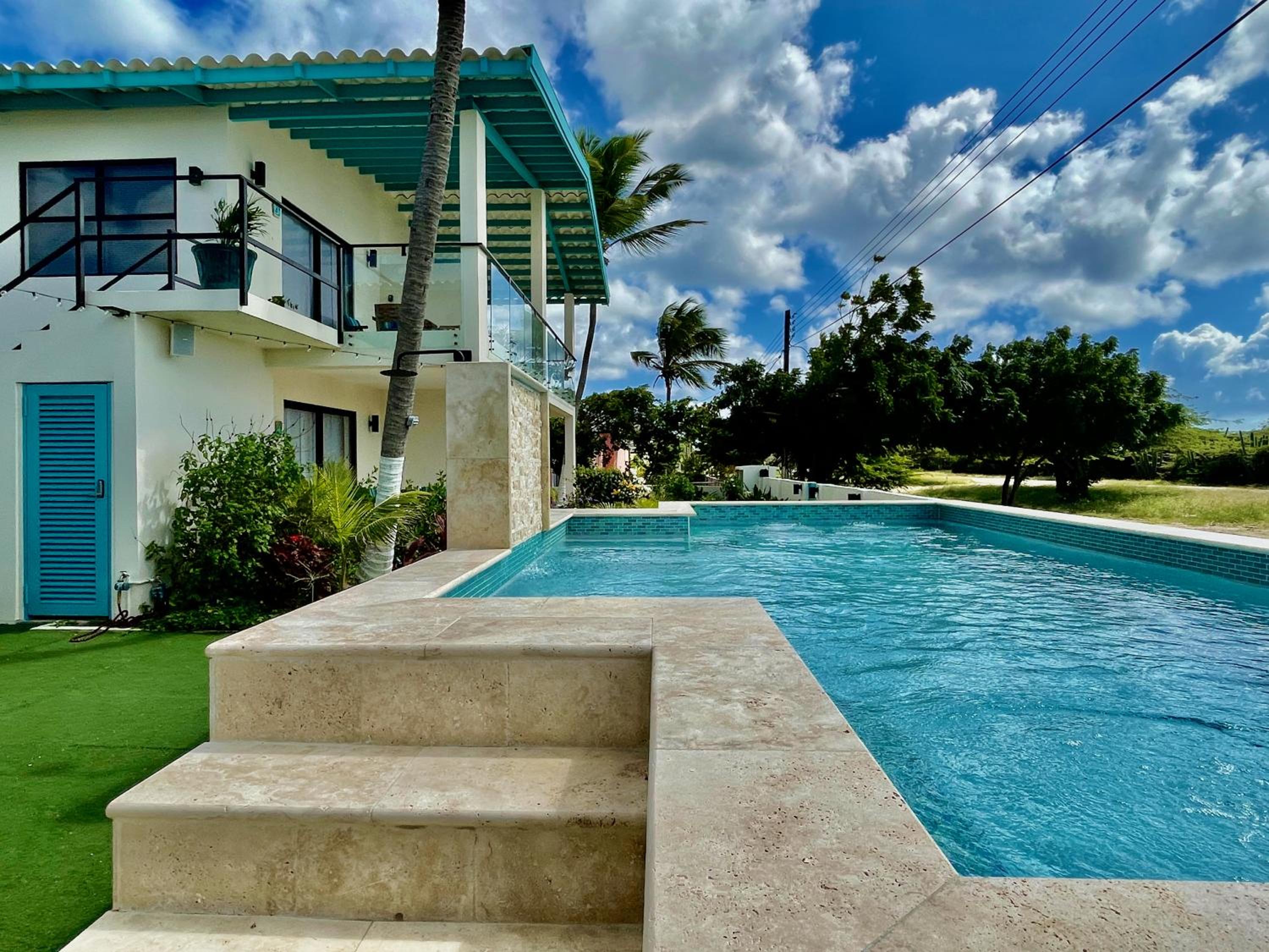 Vistalmar Ocean Suites