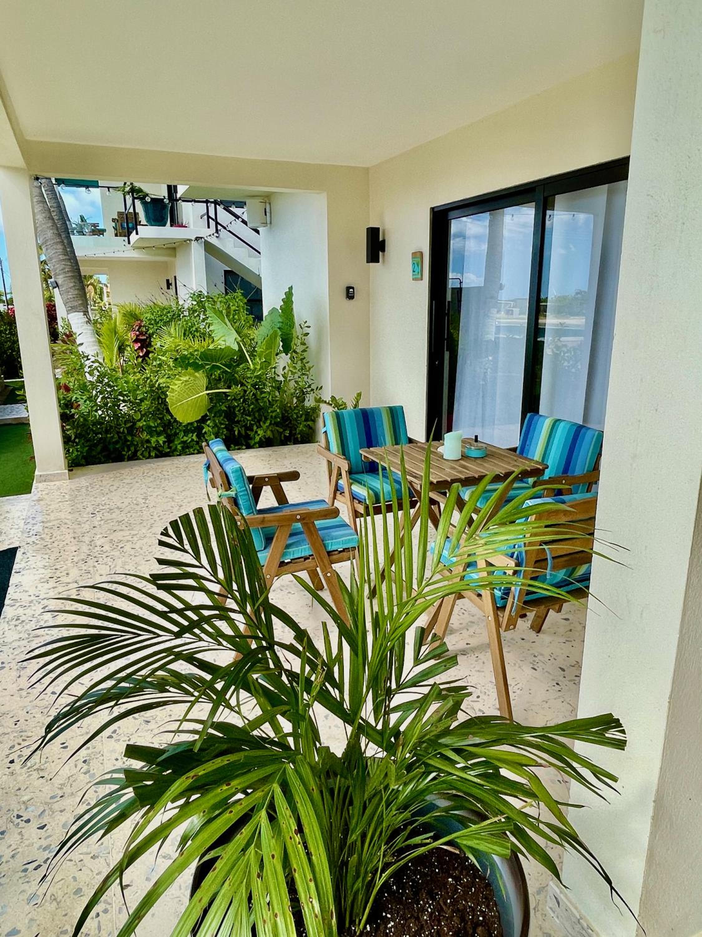 Vistalmar Ocean Suites