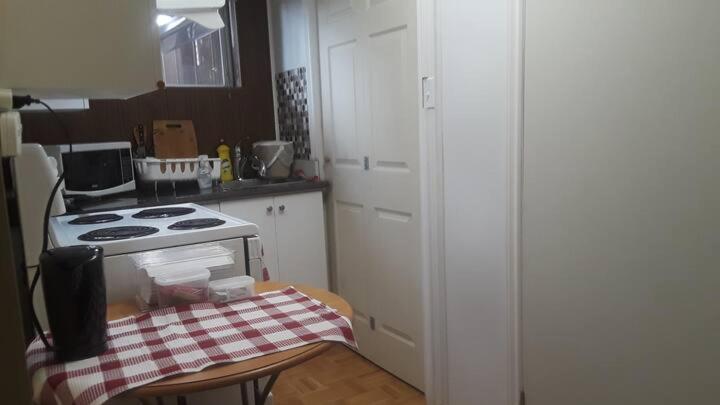 Private Room near Airport