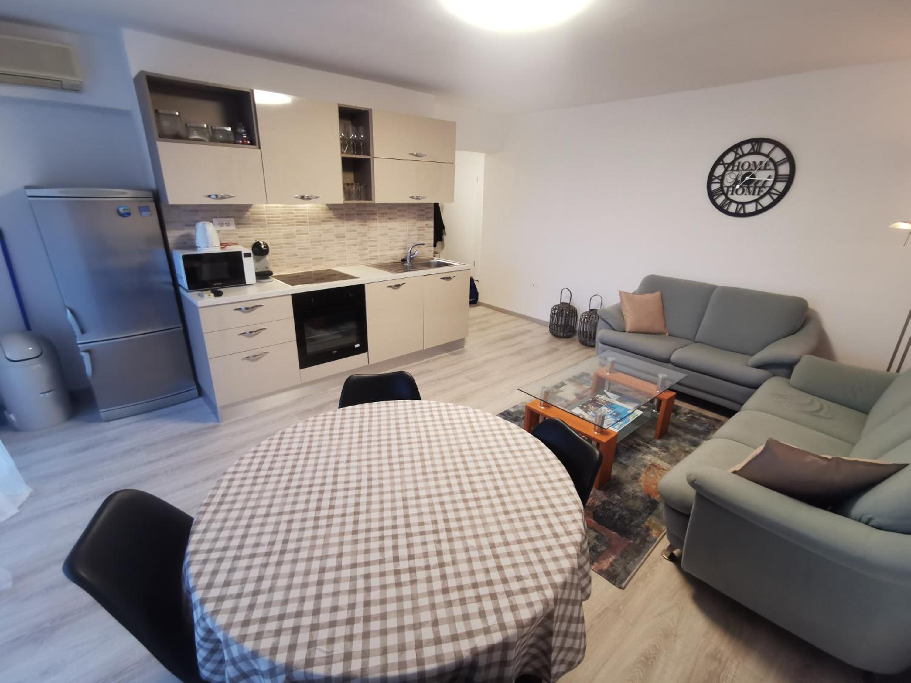 Apartment Budin 2, Spacious, 3 Bedroom, Rijeka Center view 4