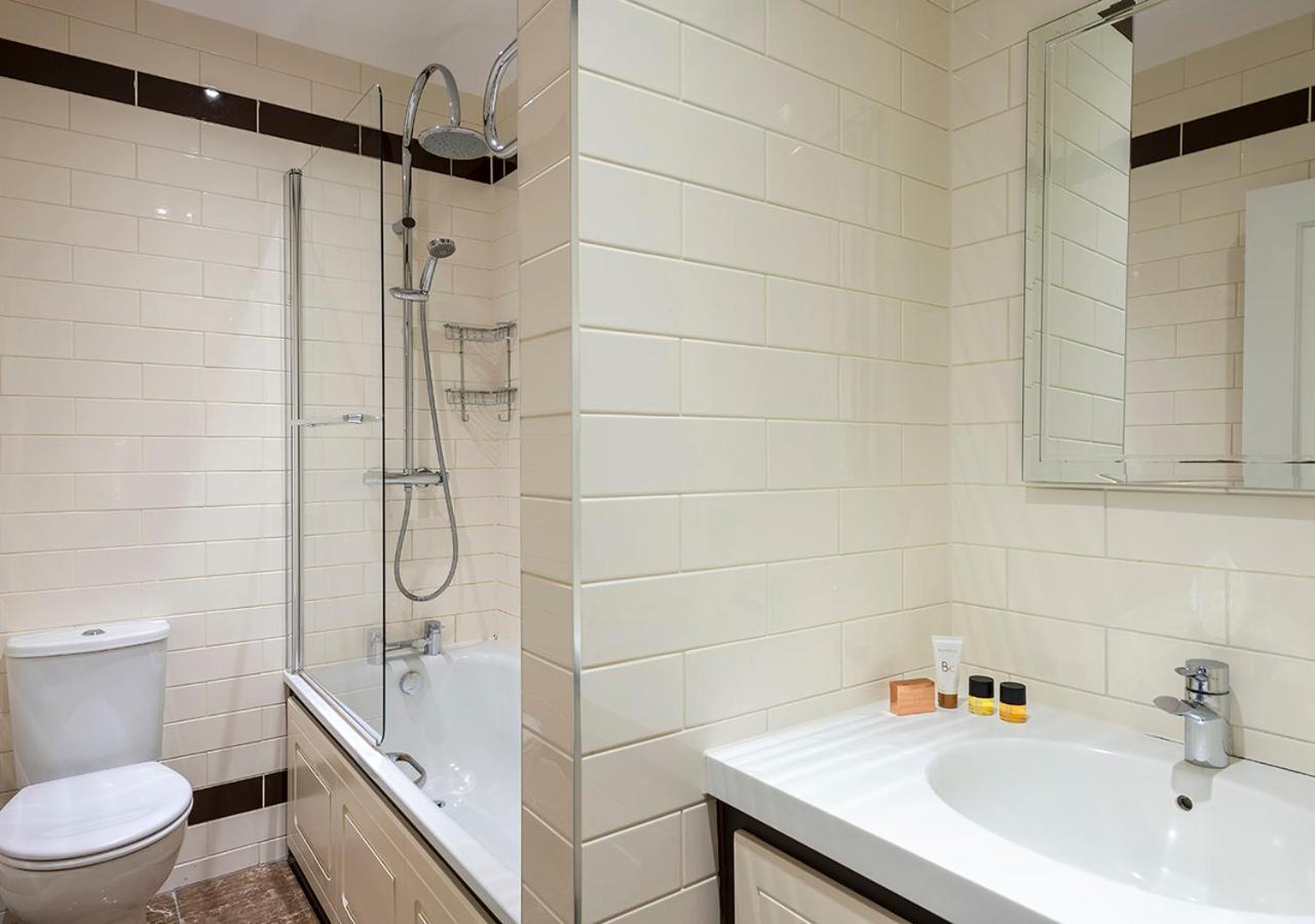 Kings Lynn Vacations - Dukes Head Hotel - Property Image 36