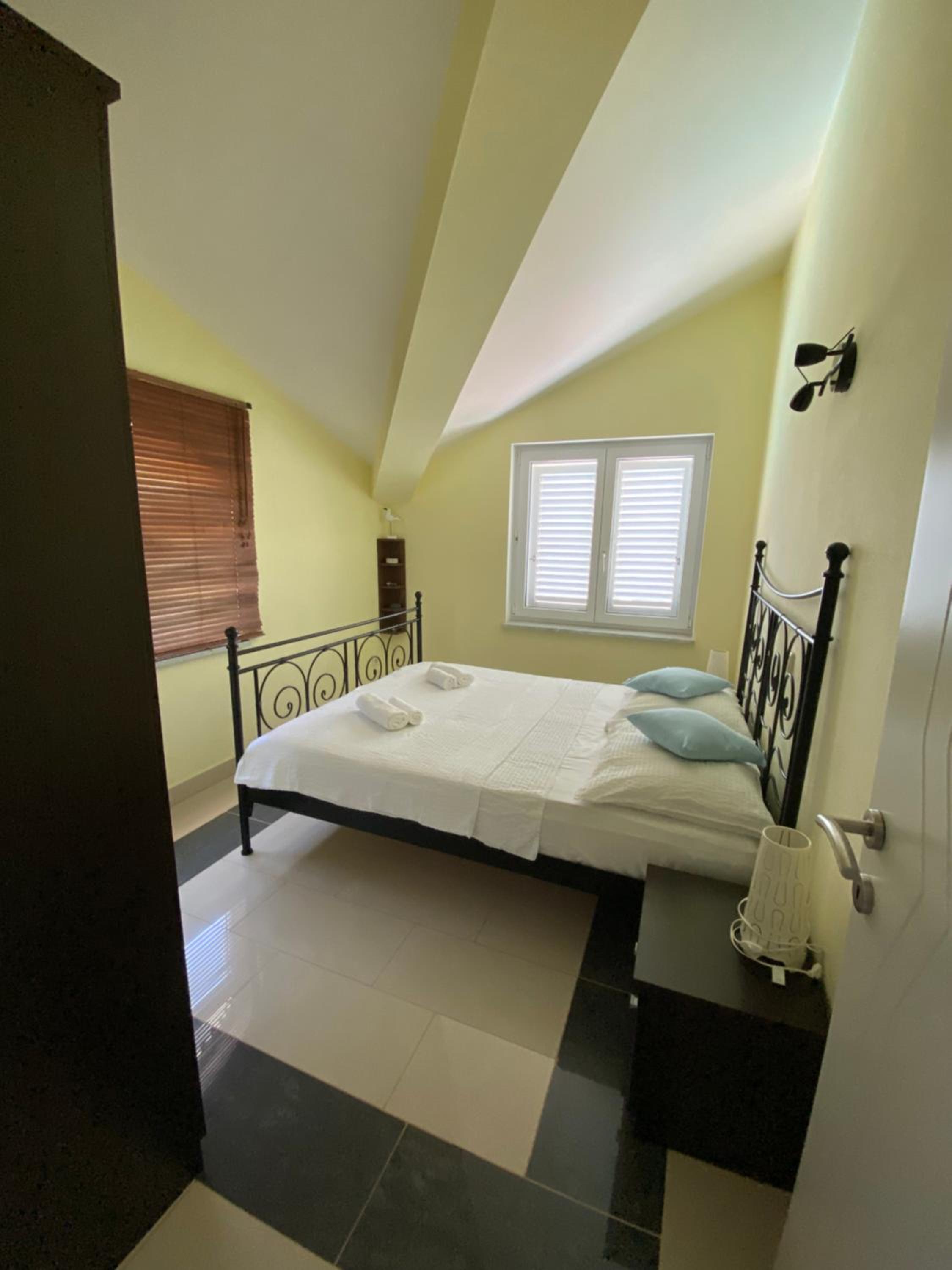 Apartments Villa Lora view 2