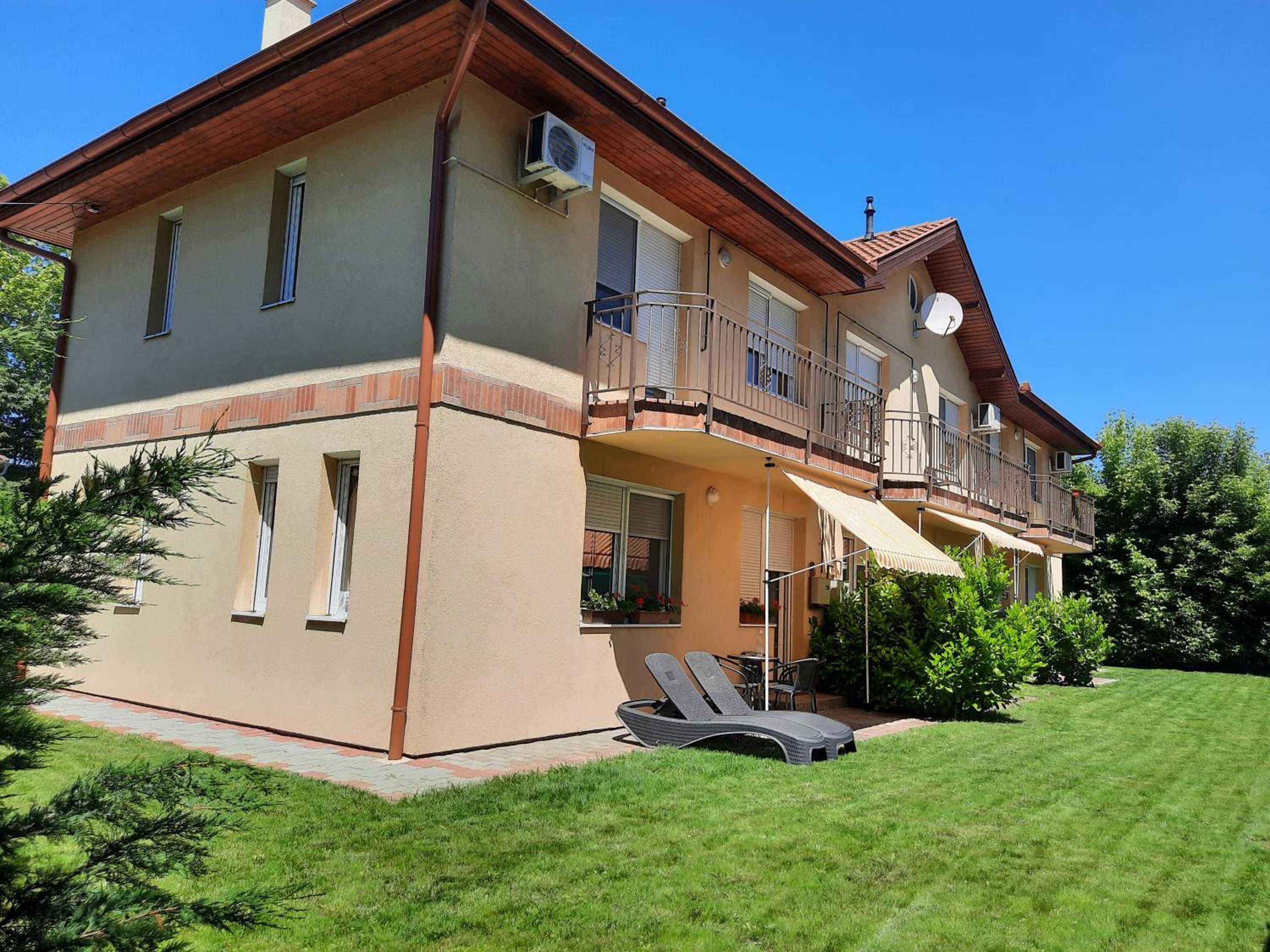 Balatinus Apartmanház view 4