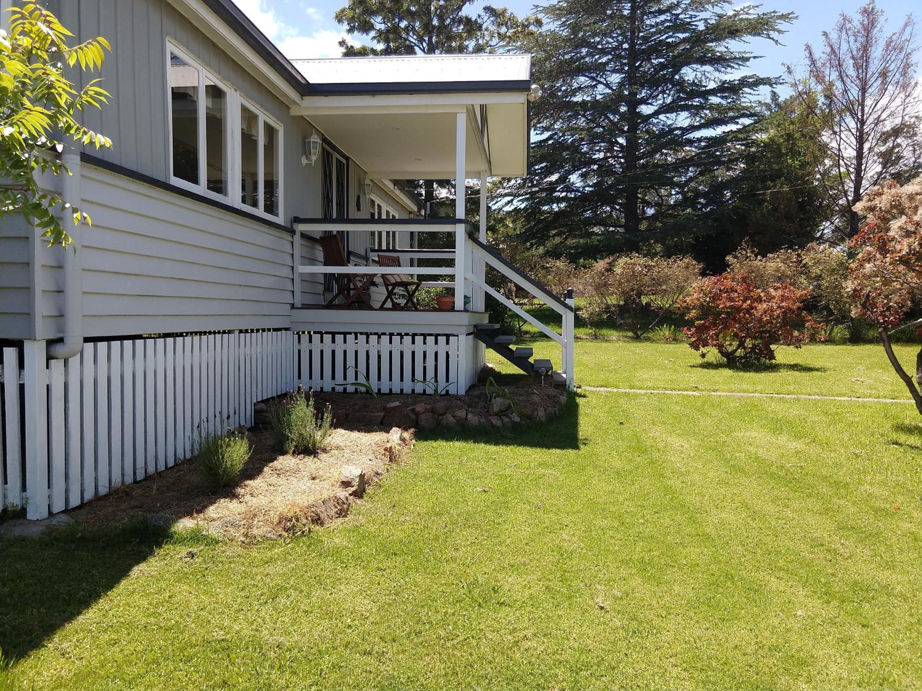 Amiens Cottage, historic, quiet, in heart of Stanthorpe