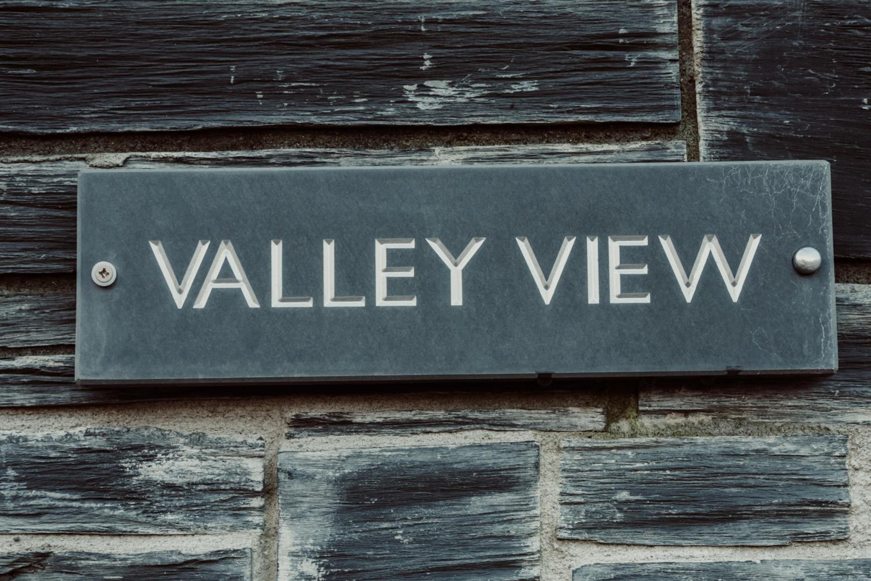 Valley View Studio Annexe view 3