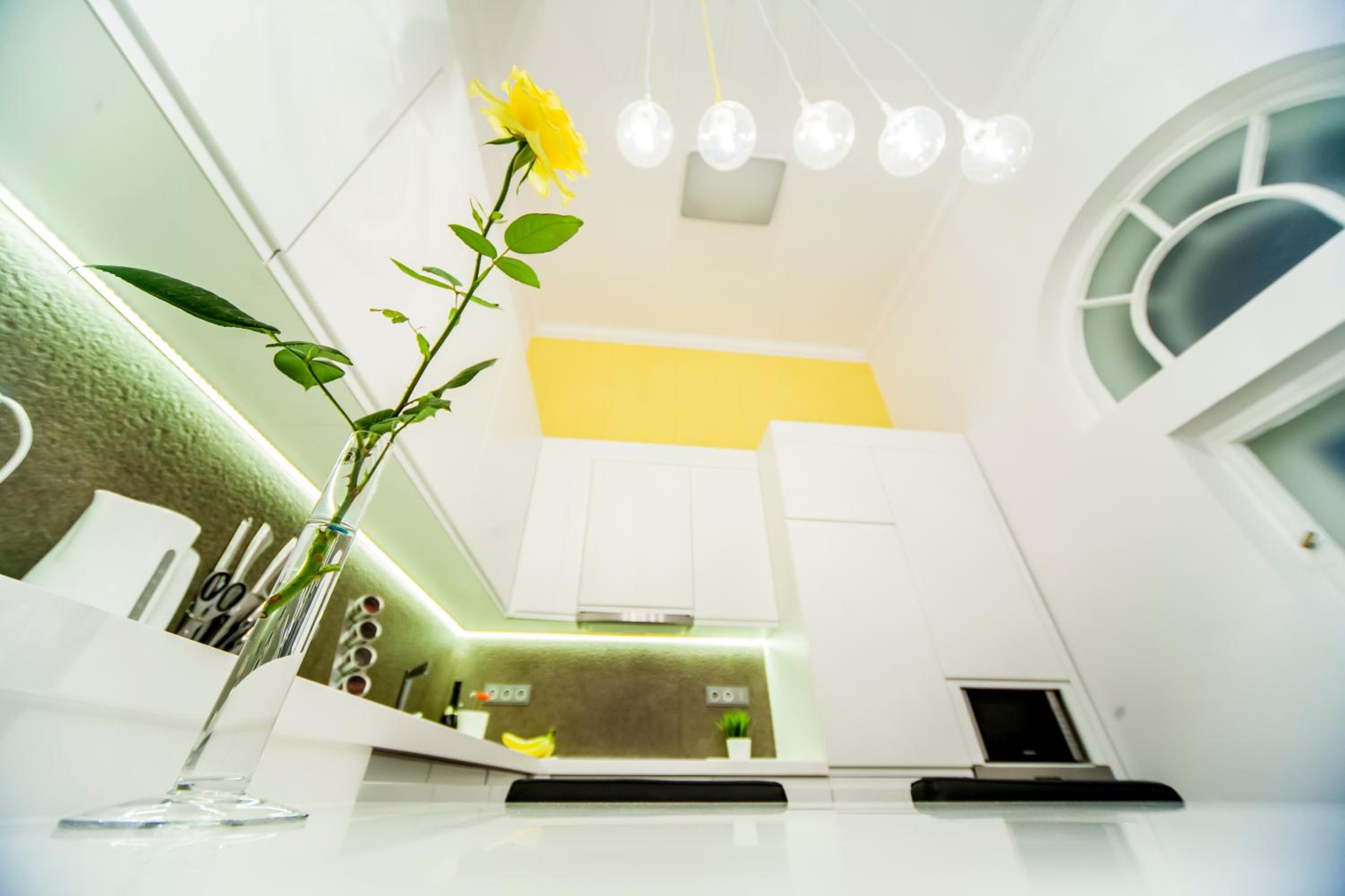 Matei Corvin Deluxe Apartment