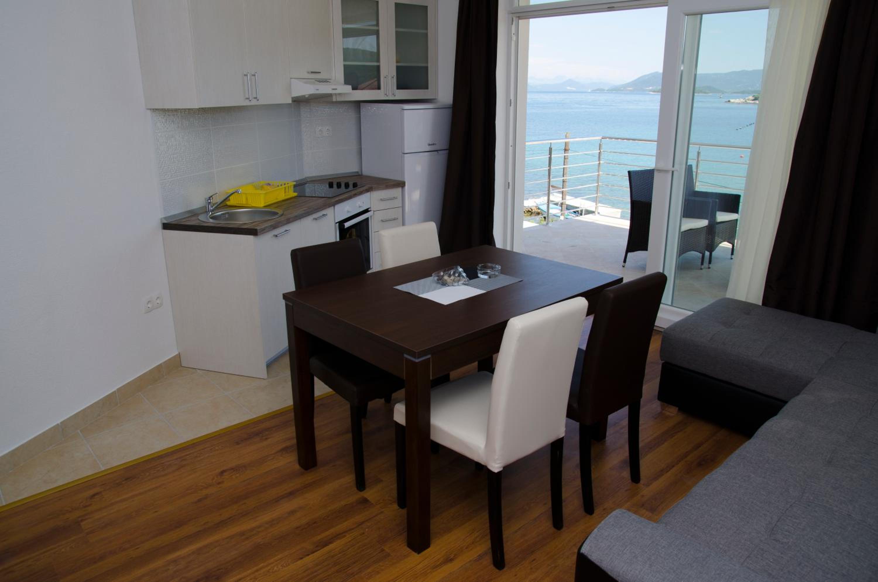 Apartments Deak