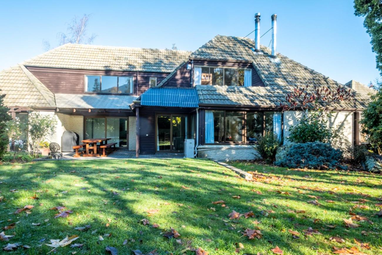 21 Cheltenham Street view 2