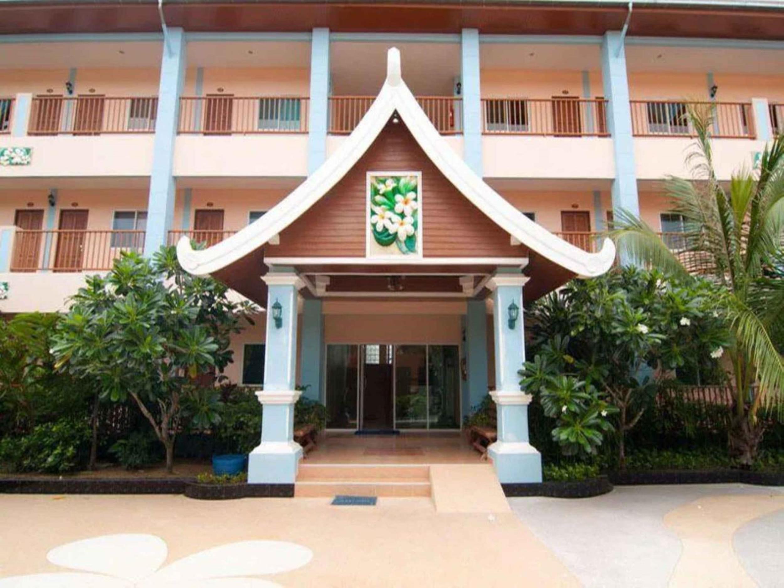 Ampan Resort & Apartment