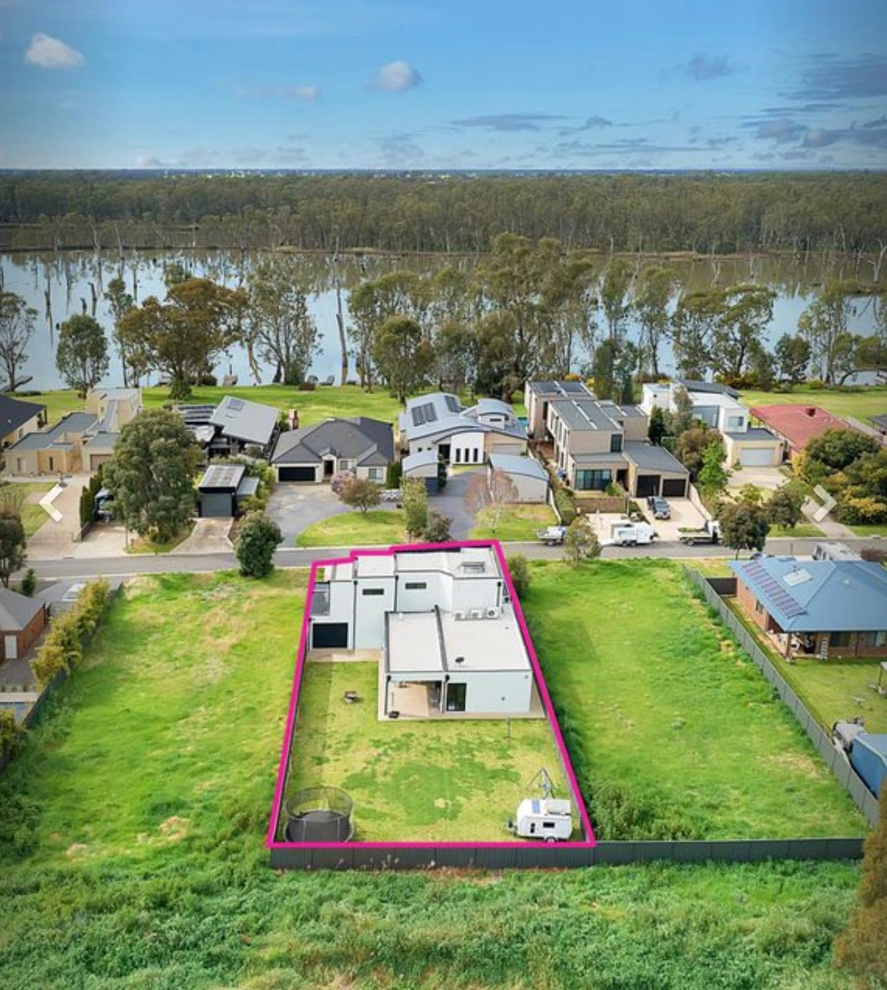 Bundalong river retreat