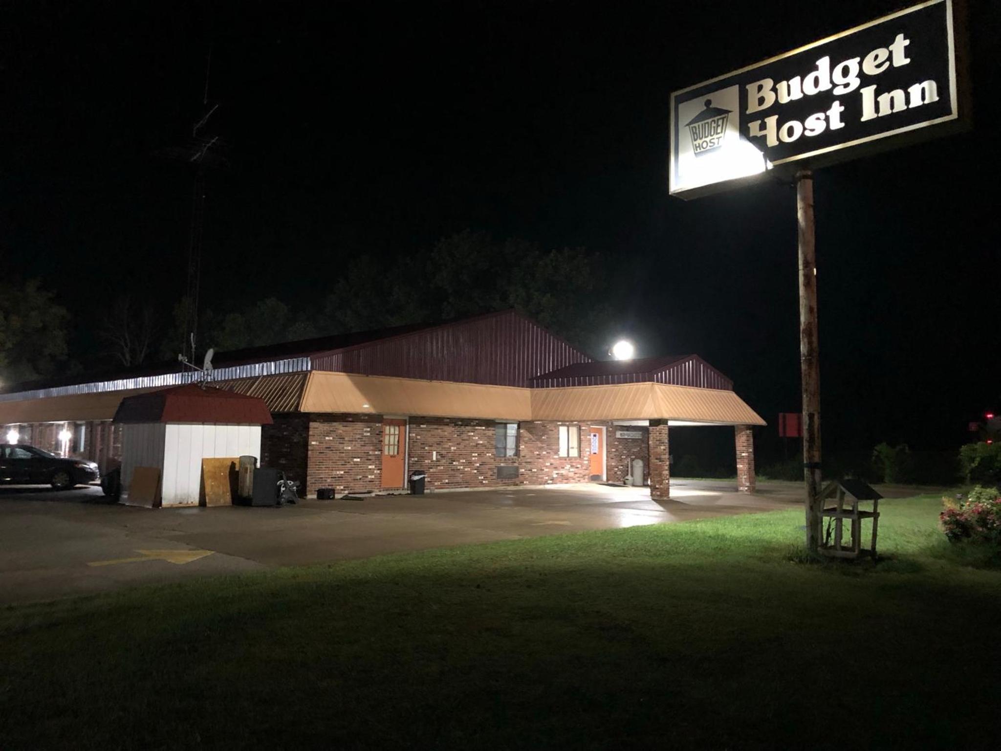 Budget Host Inn