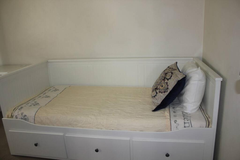 Macquarie Treetops - Sydney 2BR Apt with FREE parking at Macquarie Park