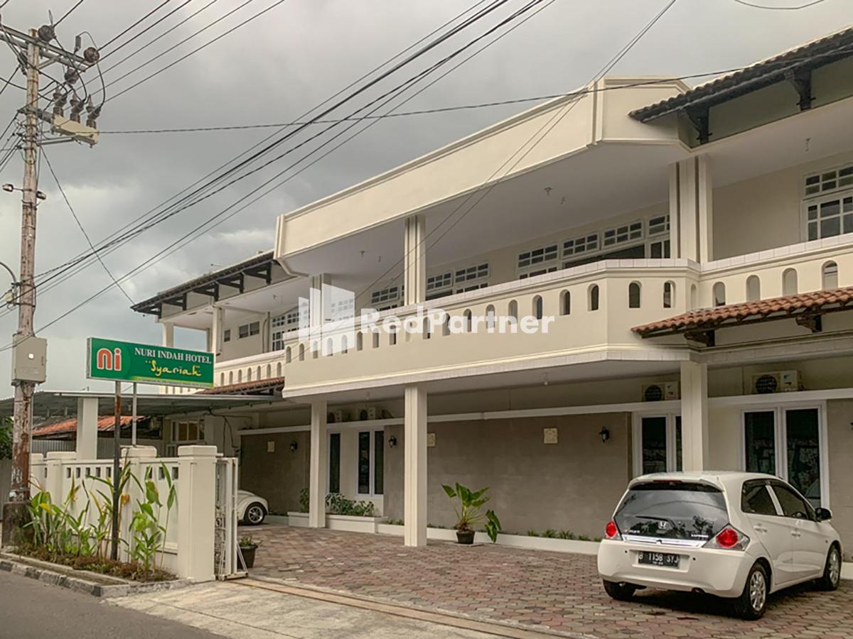 hotel building