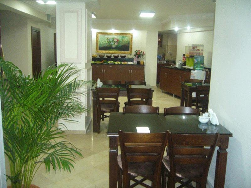 Lyon Hotel İstanbul - Image 9