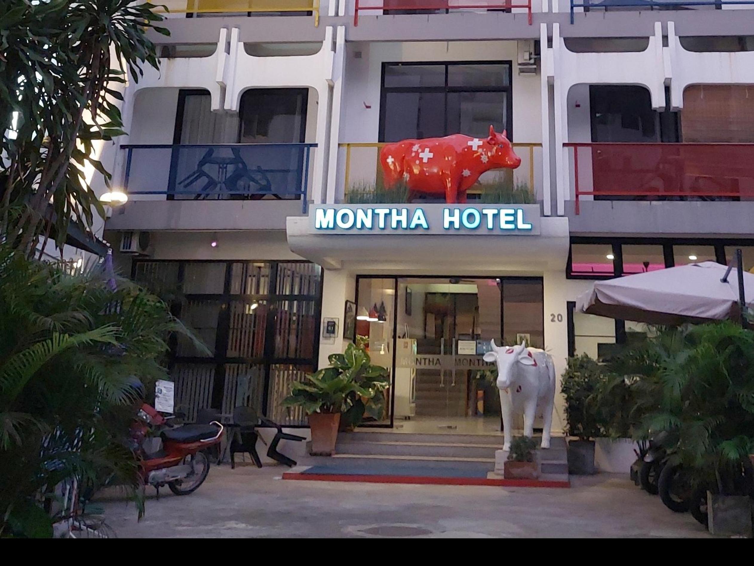 Hotel Montha - Image 1