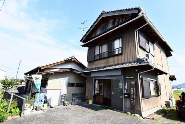 Photo 18