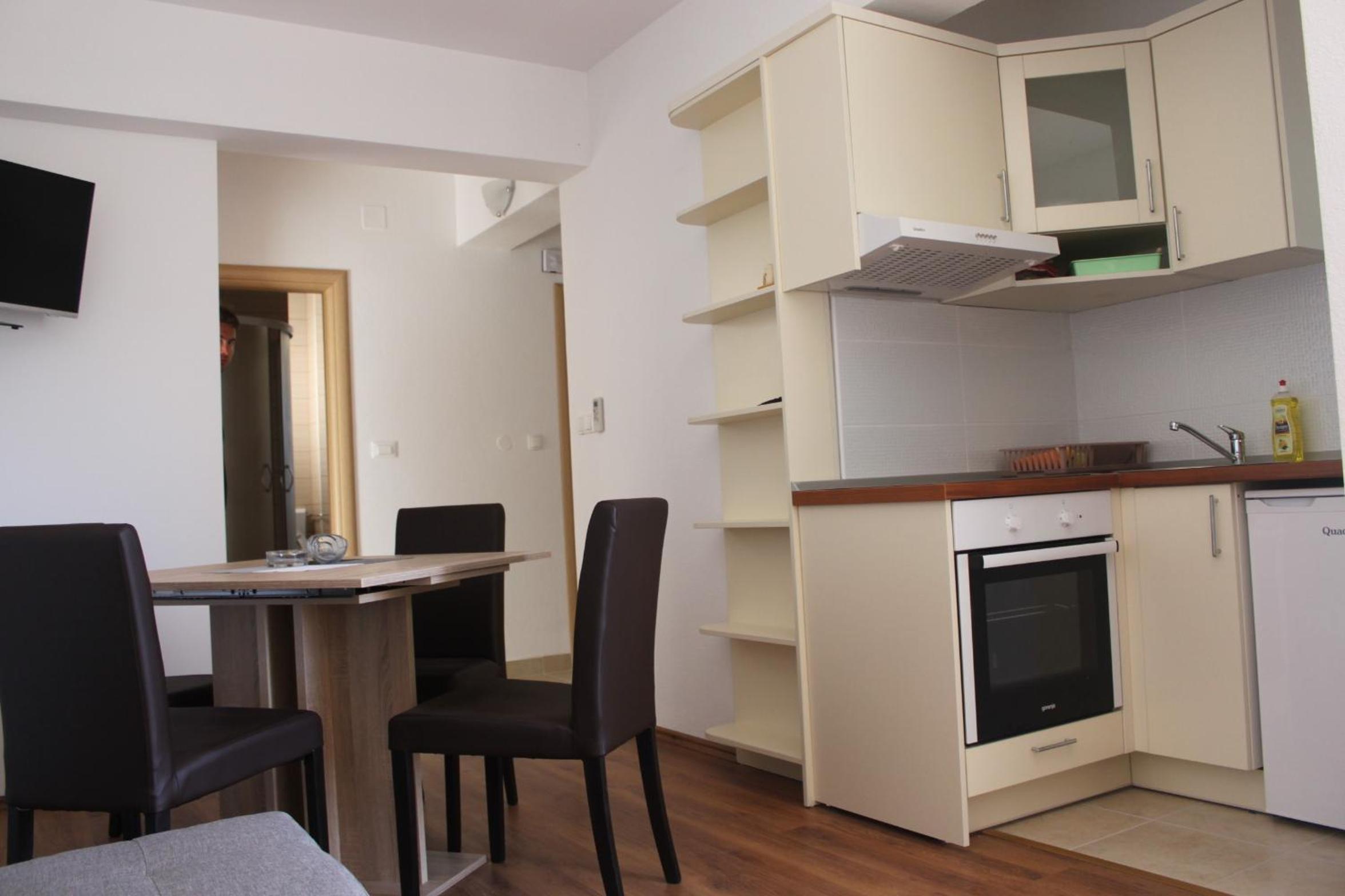 Apartments Deak