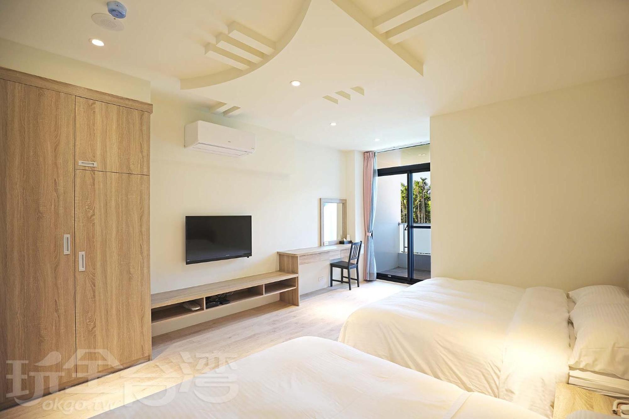 Riyuewan Homestay view 4