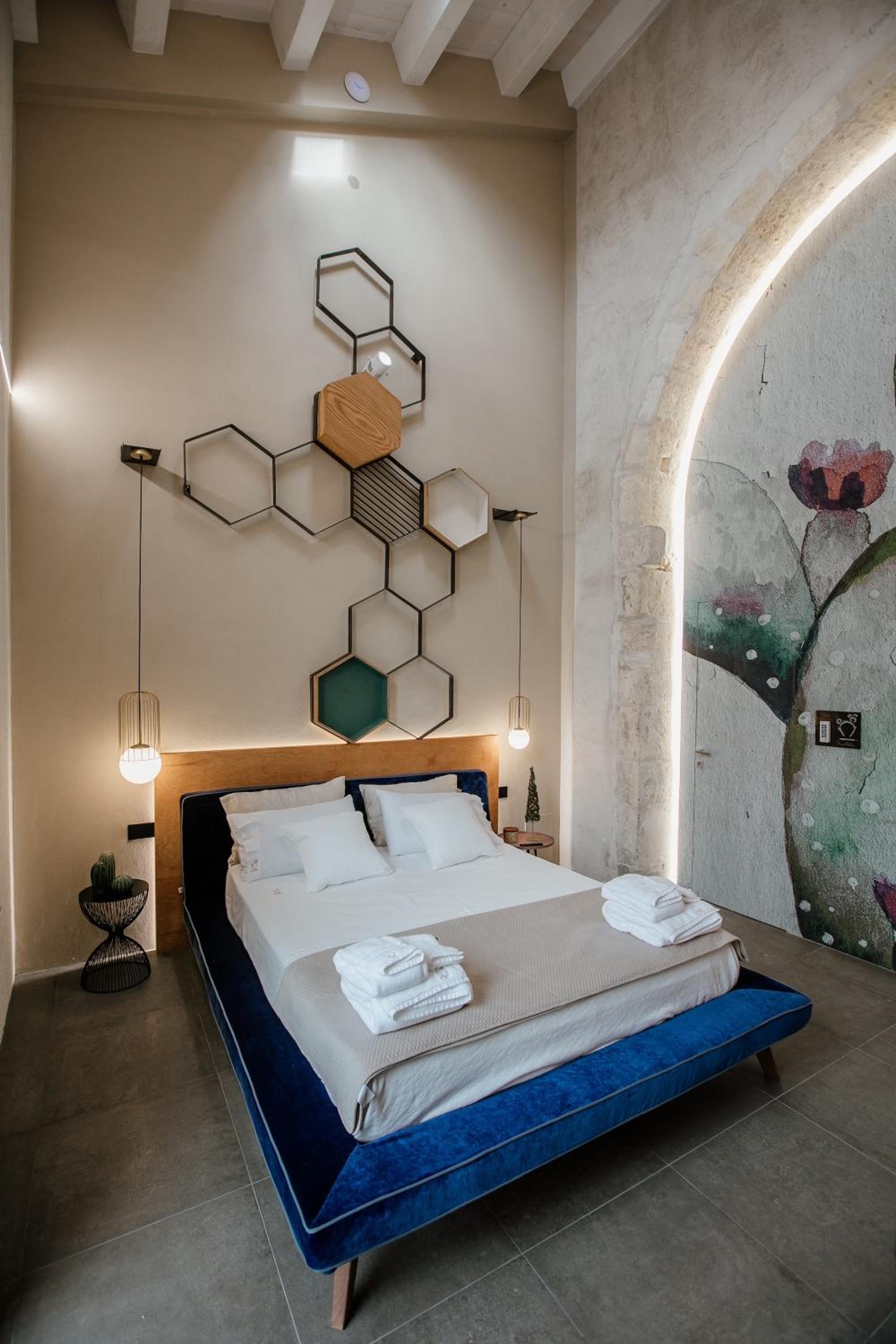 FICOPALA SUITES