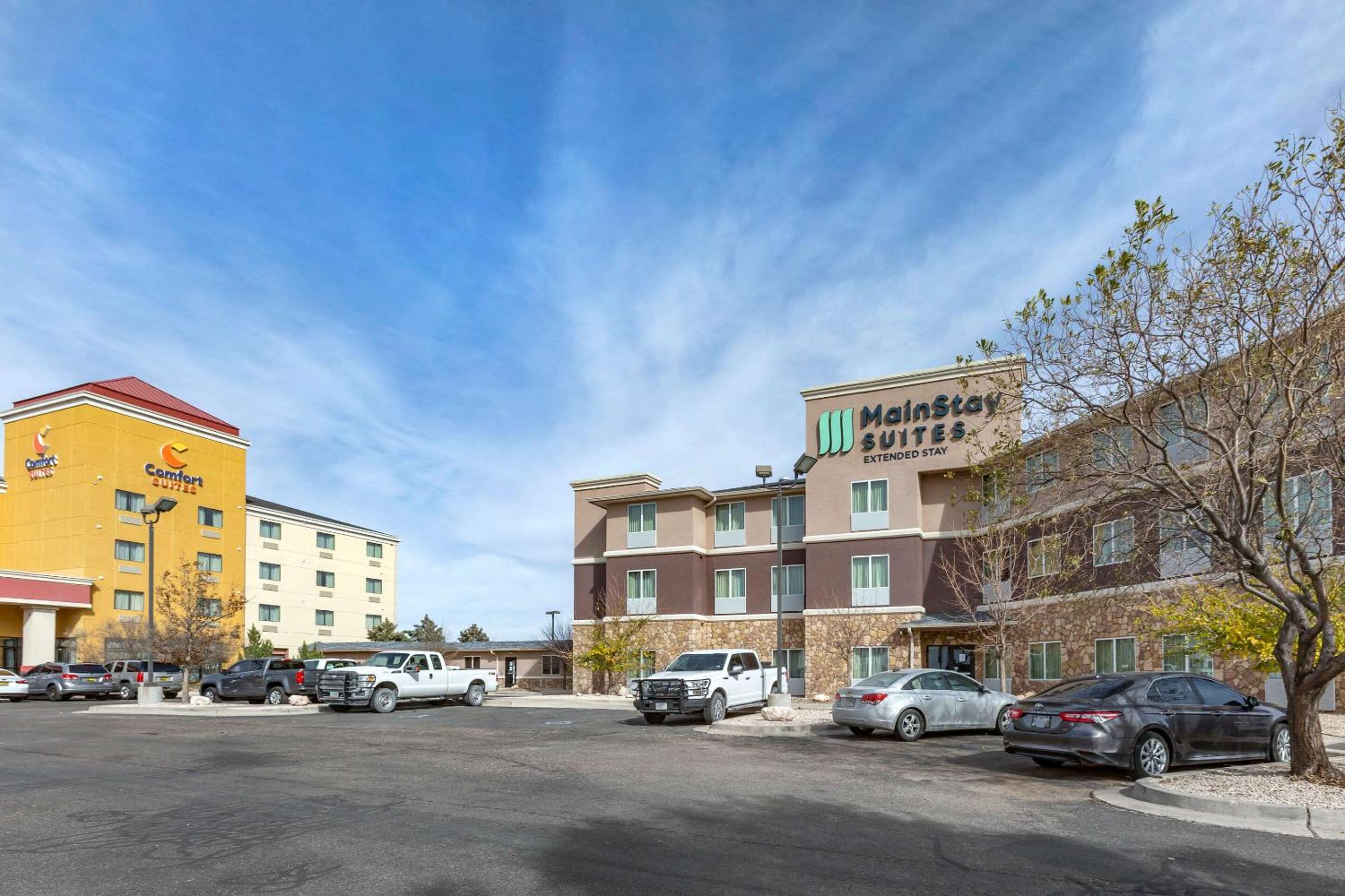 Hobbs Vacations - Comfort Suites - Property Image 1