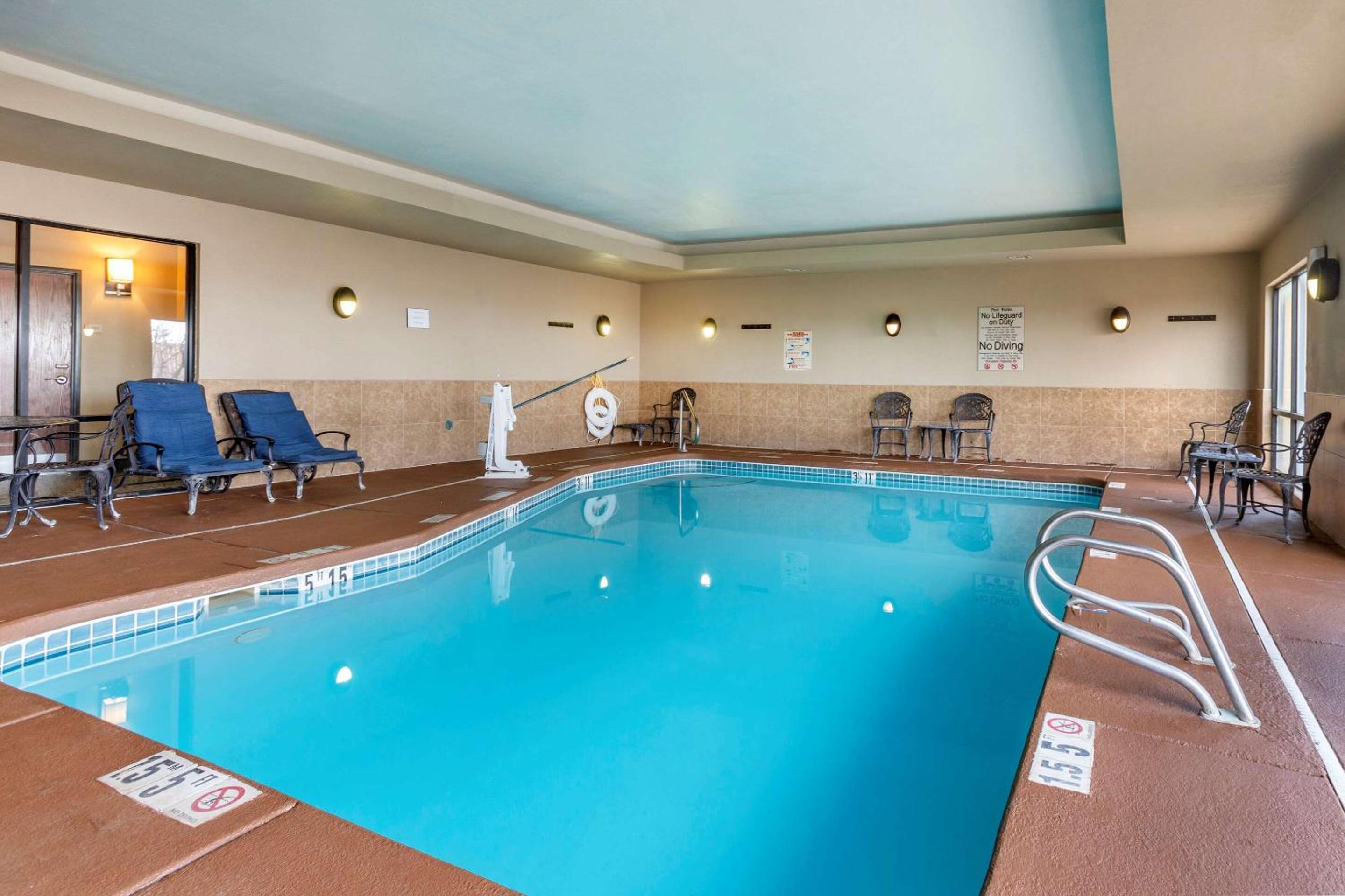 Hobbs Vacations - Comfort Suites - Property Image 4
