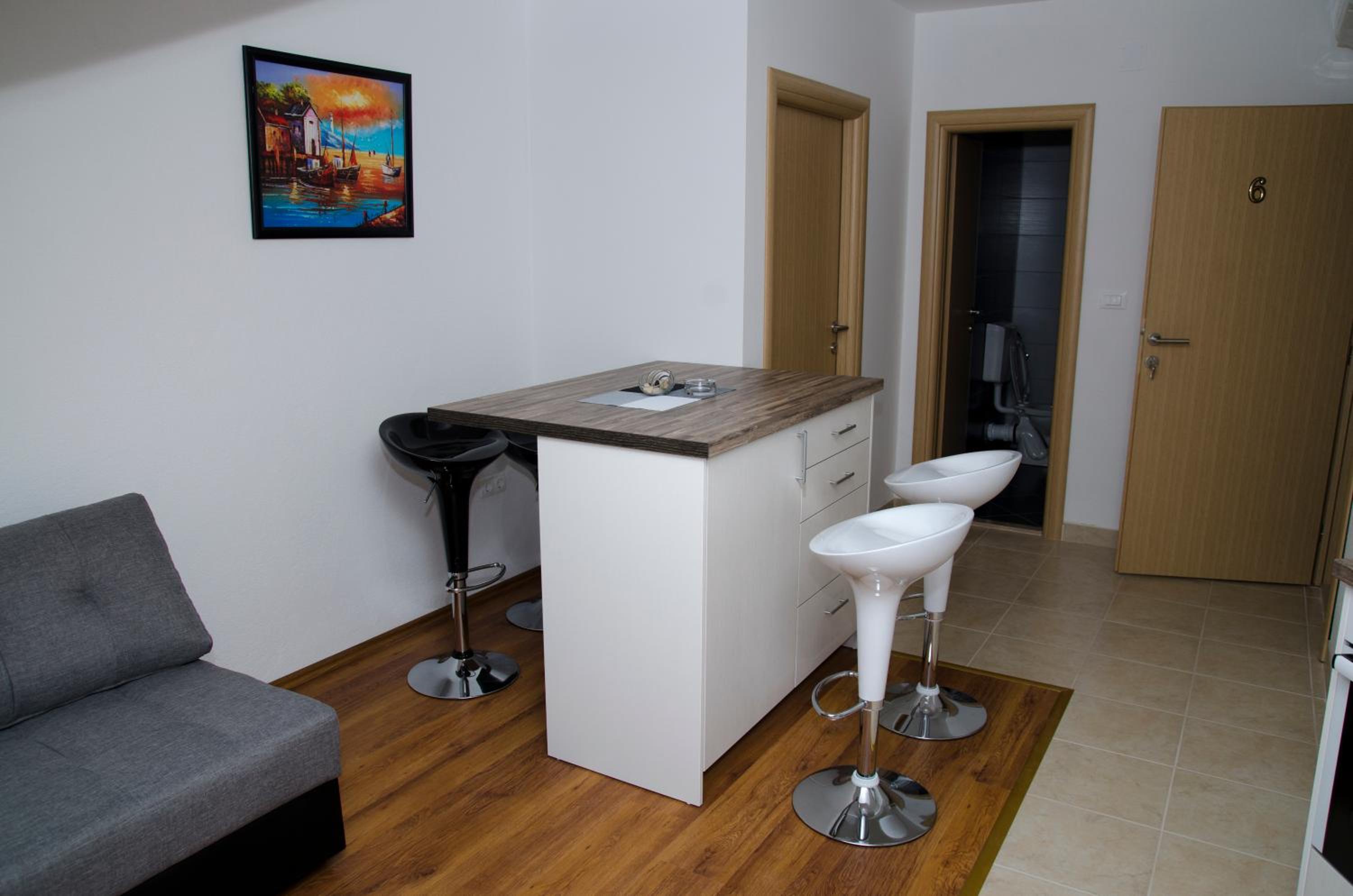 Apartments Deak