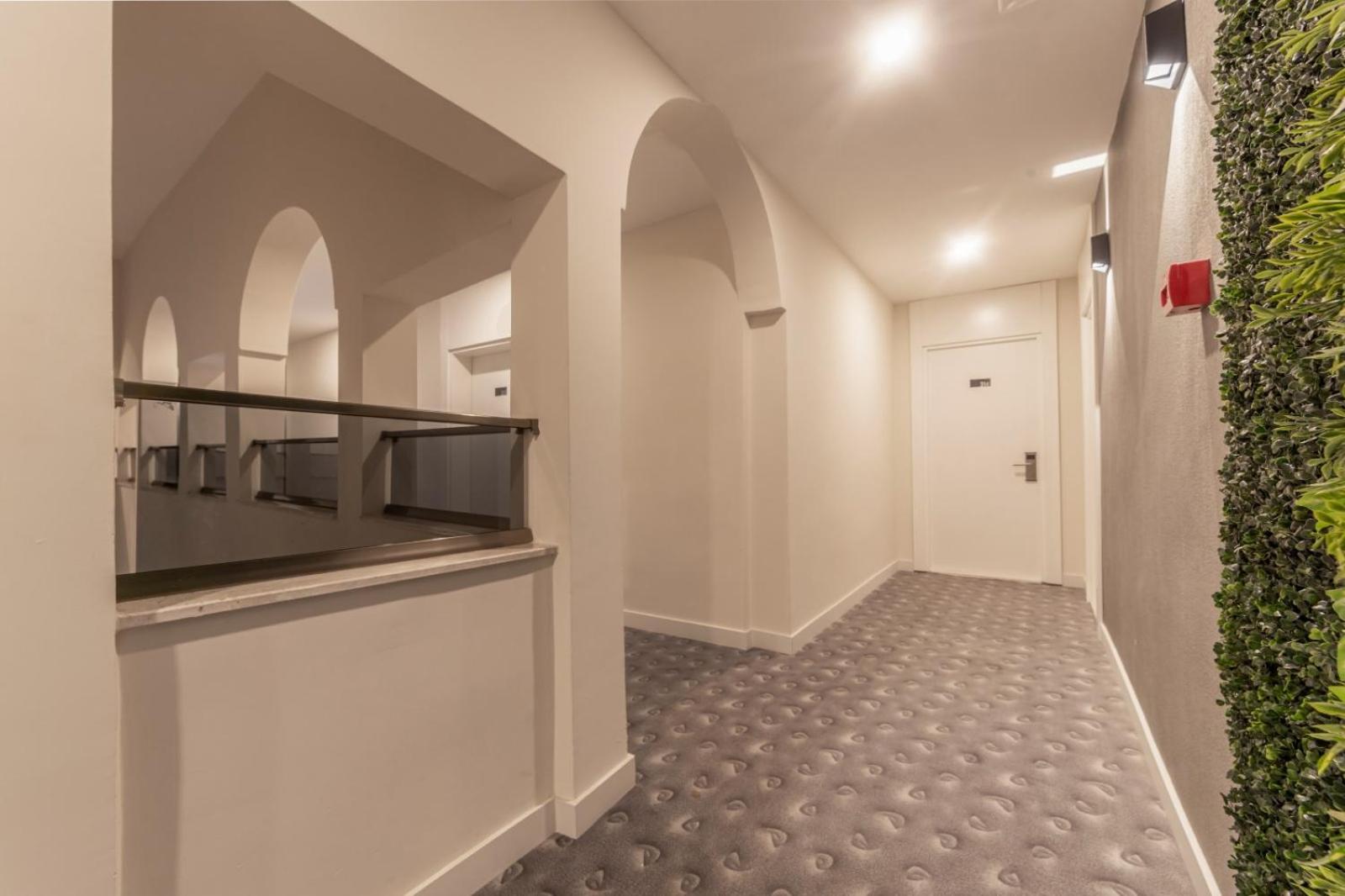 Tema 242 Otel - Image 36