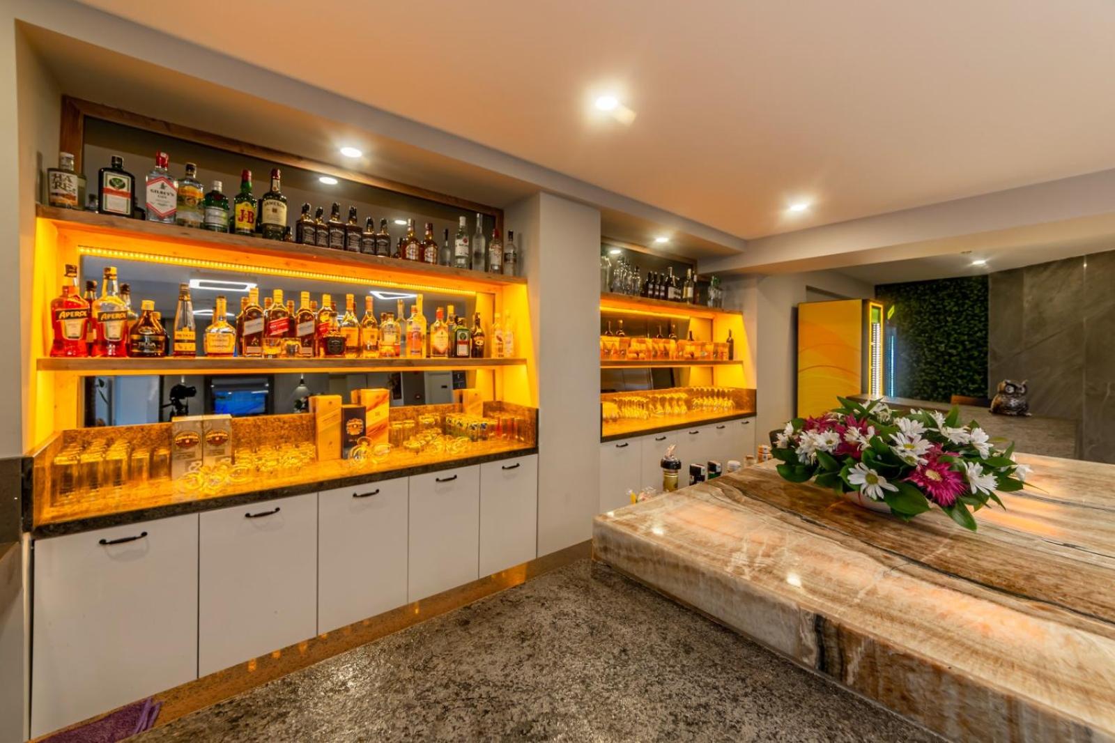 Tema 242 Otel - Image 42