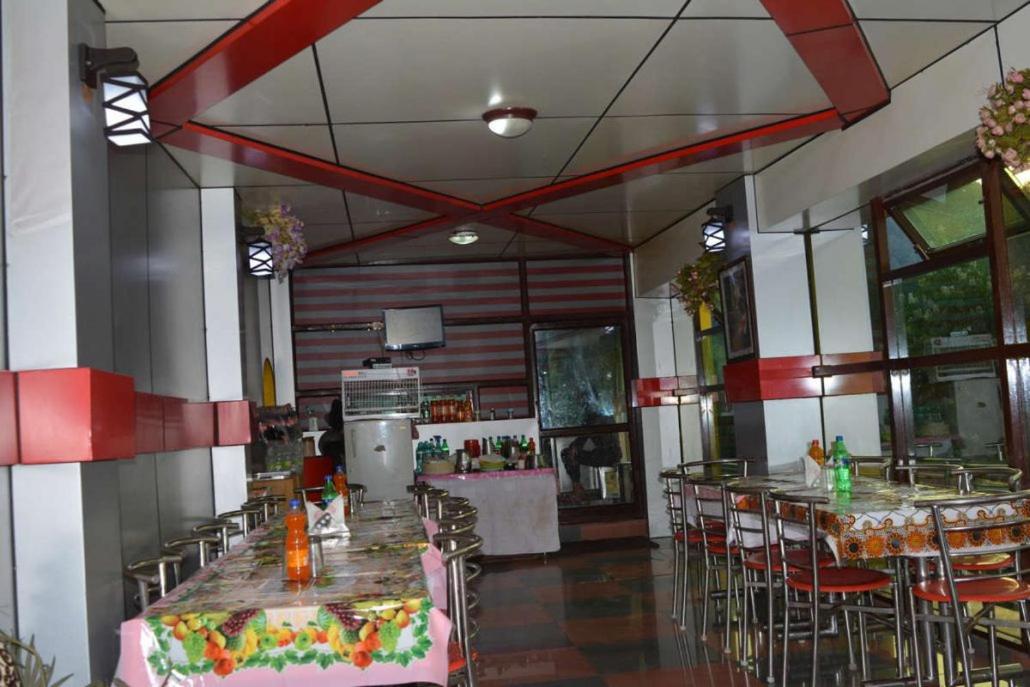 Hotel Crystal Palace dhanaulti