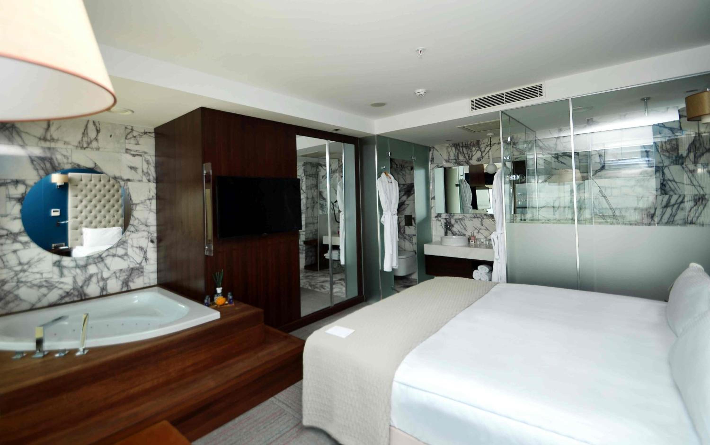 Ramada Encore by Wyndham İzmir - Image 17