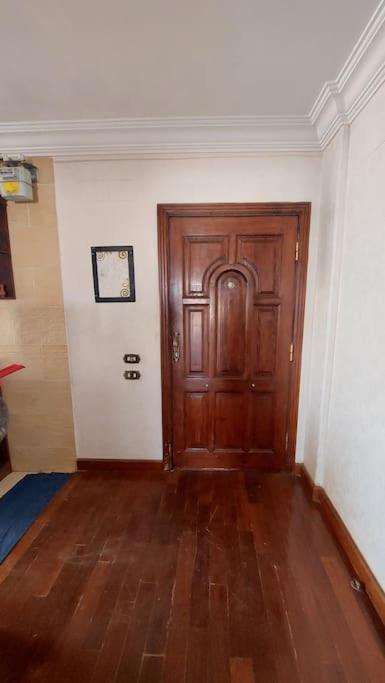 Spacious cheerful apartment