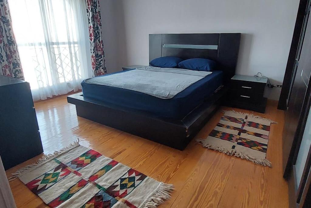 Spacious cheerful apartment