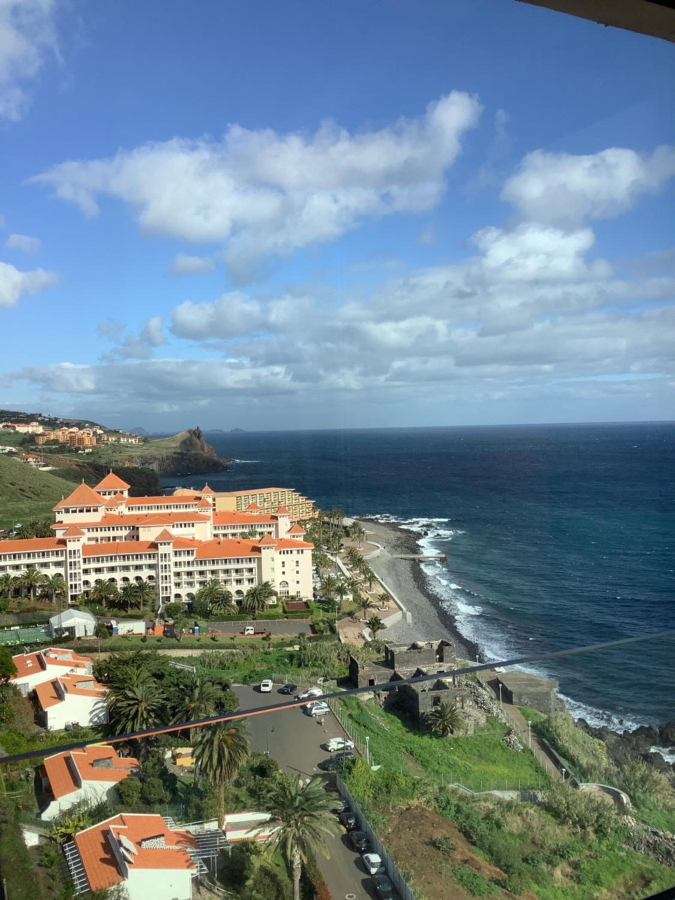 Hotel Luxurious Penthouse Suite direct at sea - Image 1