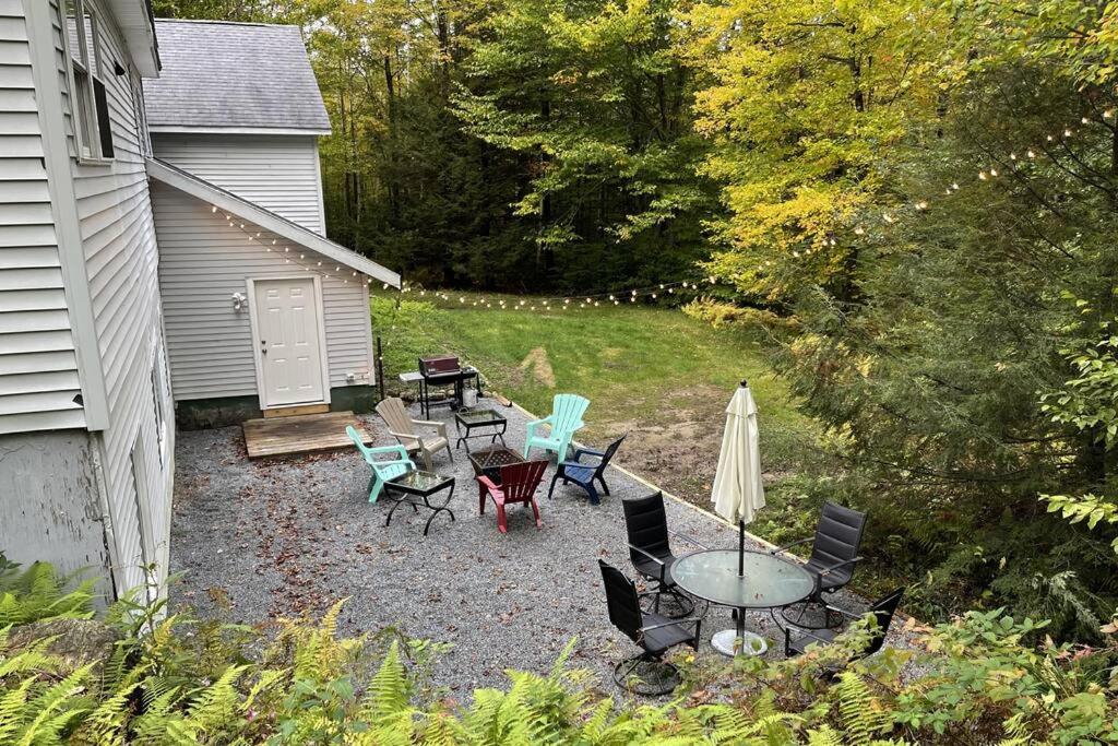 Rustic Updated Cozy Lake House! Close to skiing! view 5