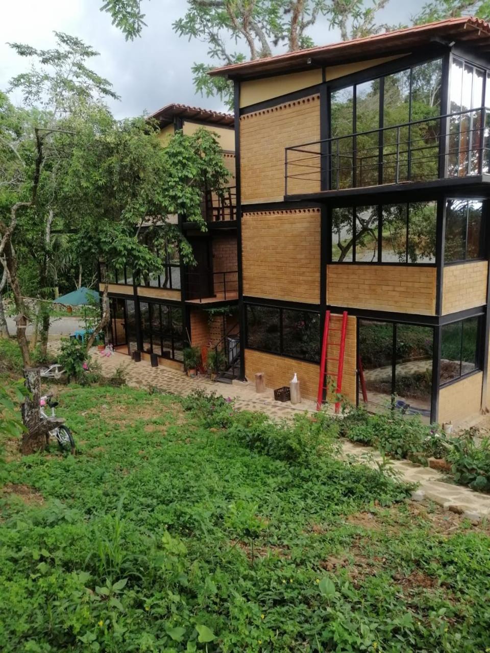 Photo 20