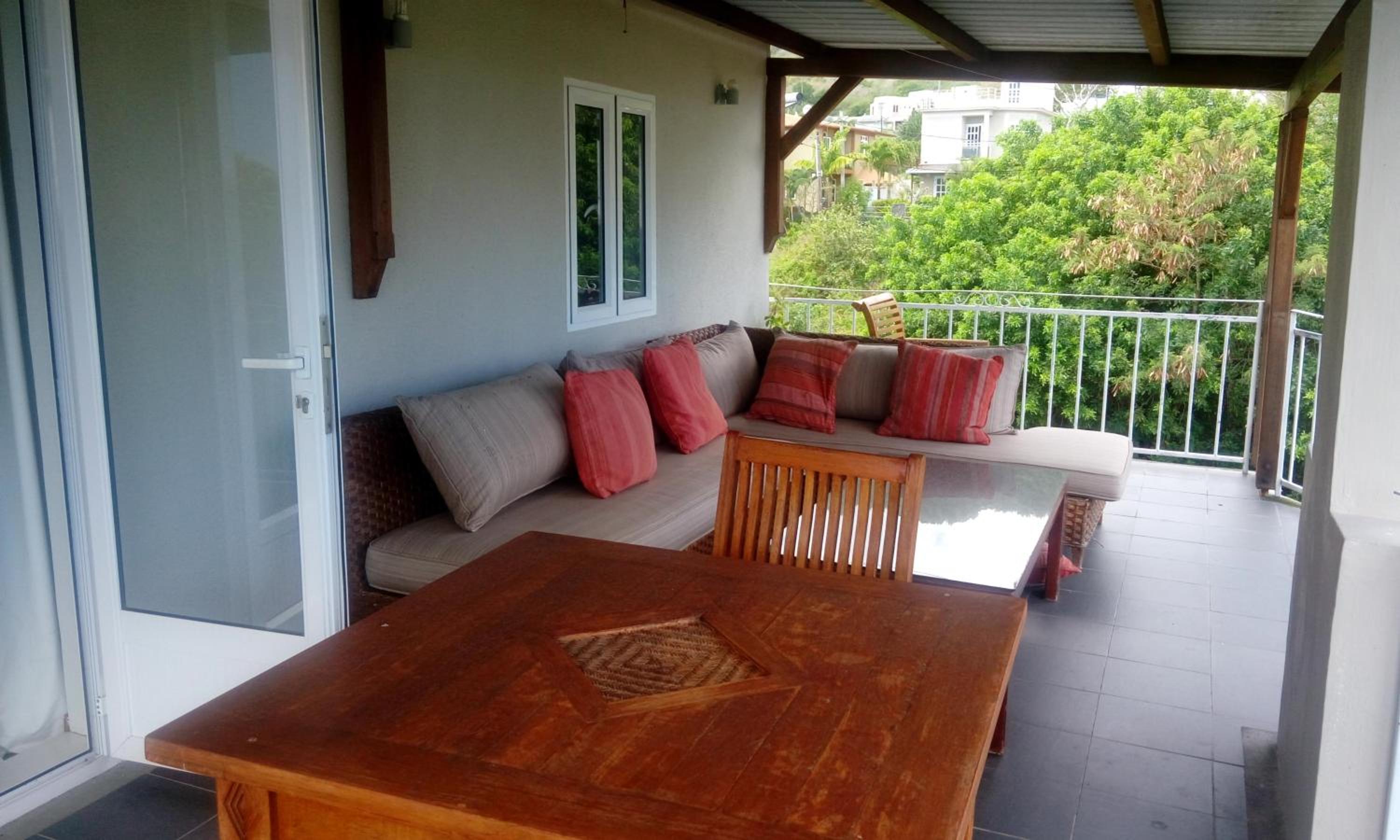 Le Colonial Cocoon apartment